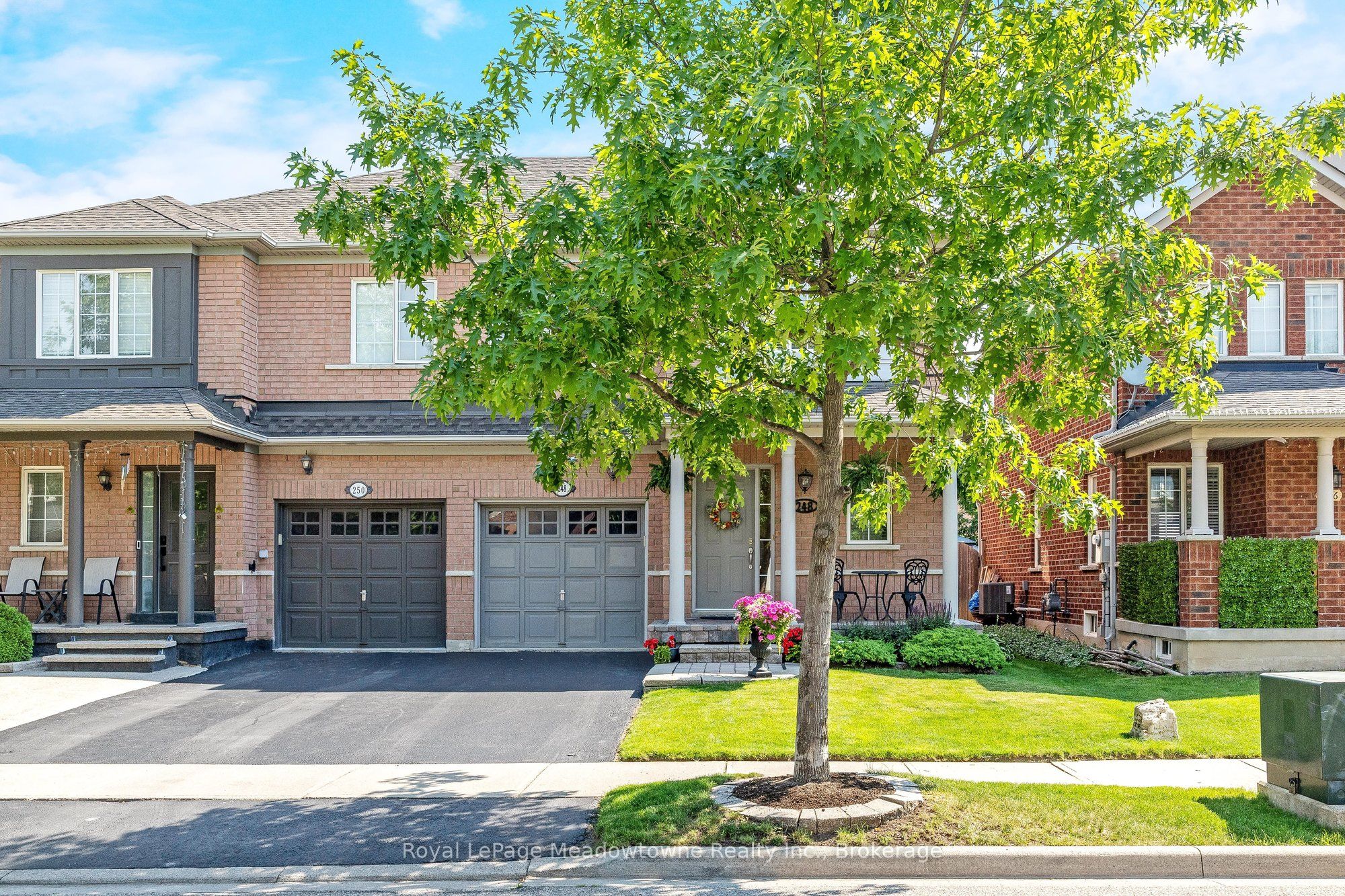 248 Pettigrew Trail, Milton, ON L9T 5X7 photo 2