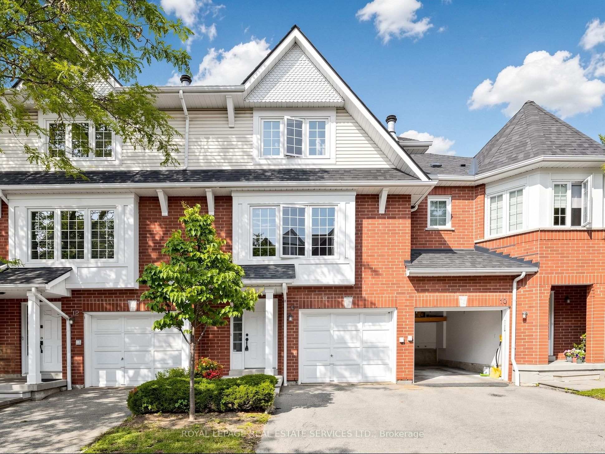 1575 South Parade Court 11, Mississauga, ON L5M 6E9 photo 2