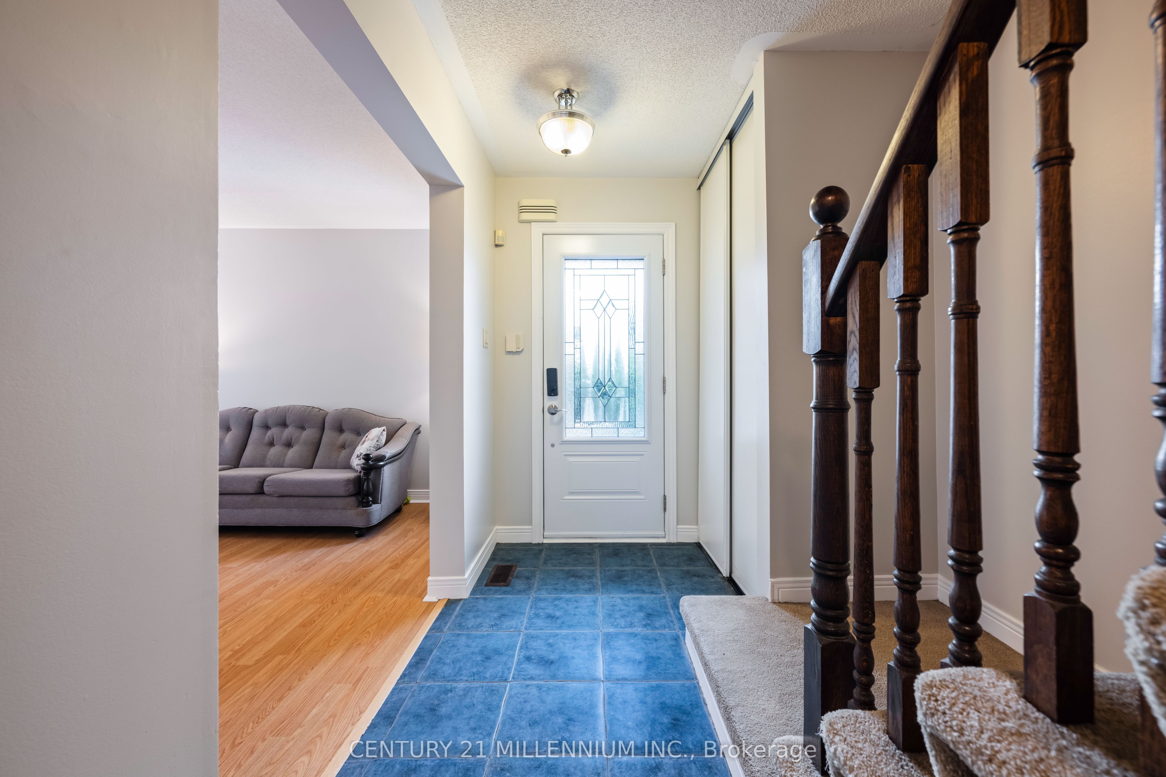 104 Joshua Road, Orangeville, ON L9W 4W2 photo 3