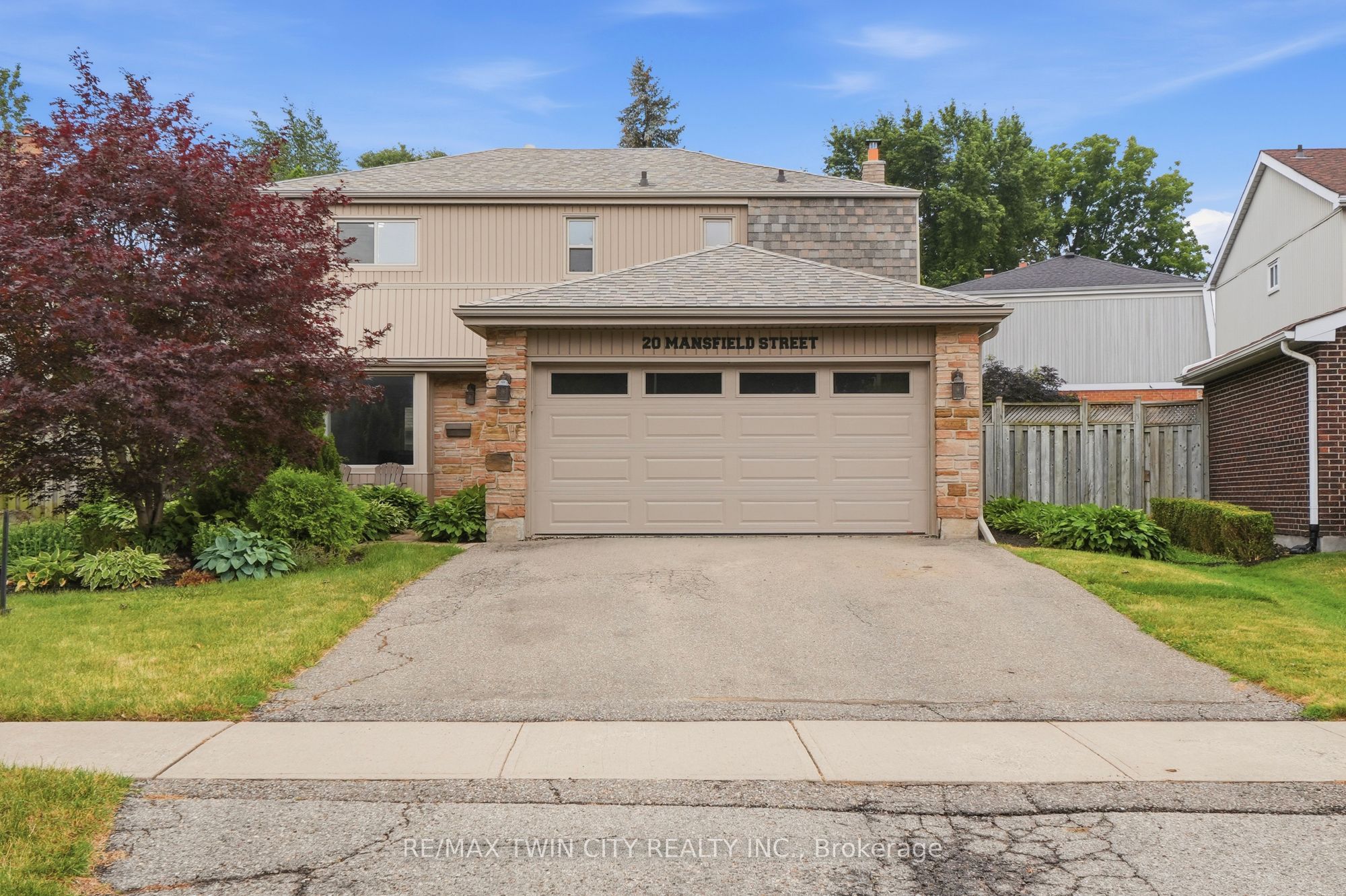 20 Mansfield Street, Brampton, ON L6S 2Y4