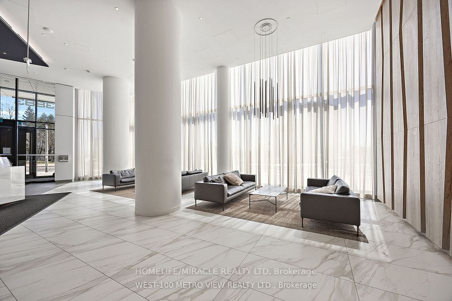 3883 Quartz Road 220, Mississauga, ON L5B 0M4 photo 5