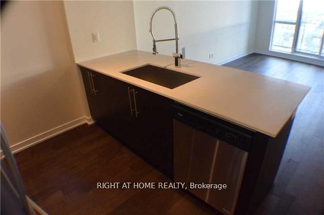 510 Curran Place 709, Mississauga, ON L5B 0J8 photo 5