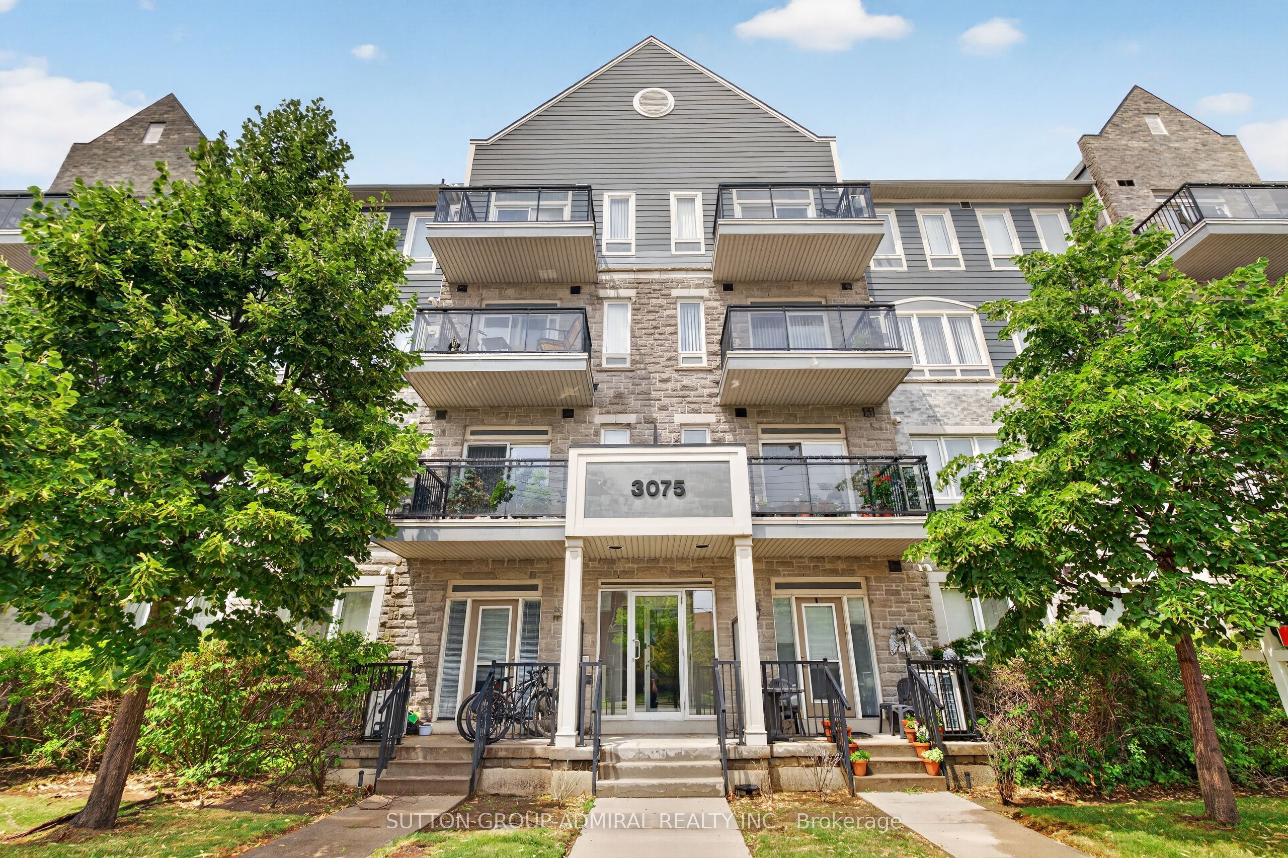 3075 Thomas Street 213, Mississauga, ON L5M 0L8 photo 2