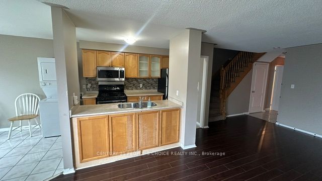 7530 Magistrate Terrace Upper, Mississauga, ON L5W 1L3 photo 5