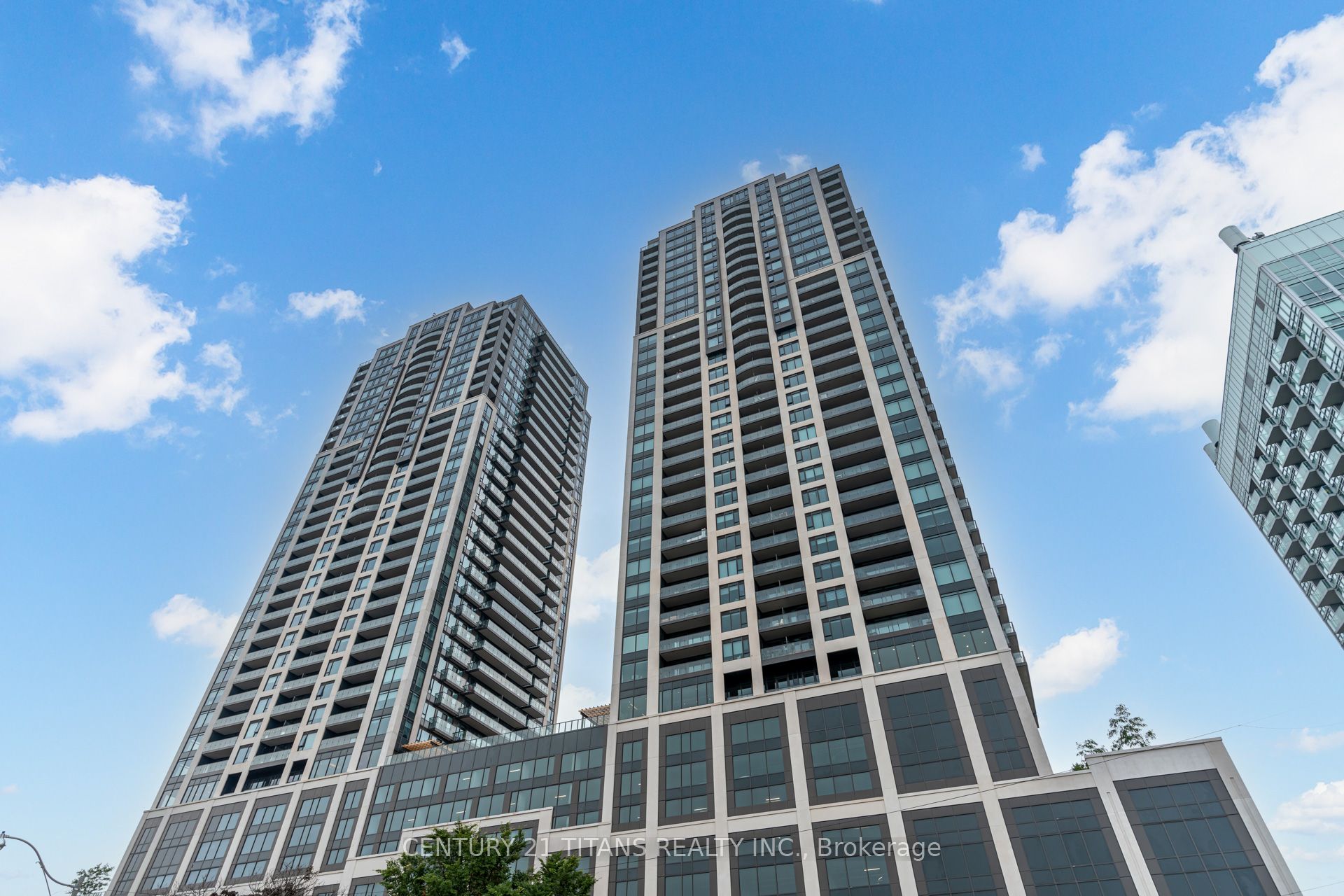 1926 Lakeshore Boulevard 4010, Toronto, ON M6S 1A2 photo 3