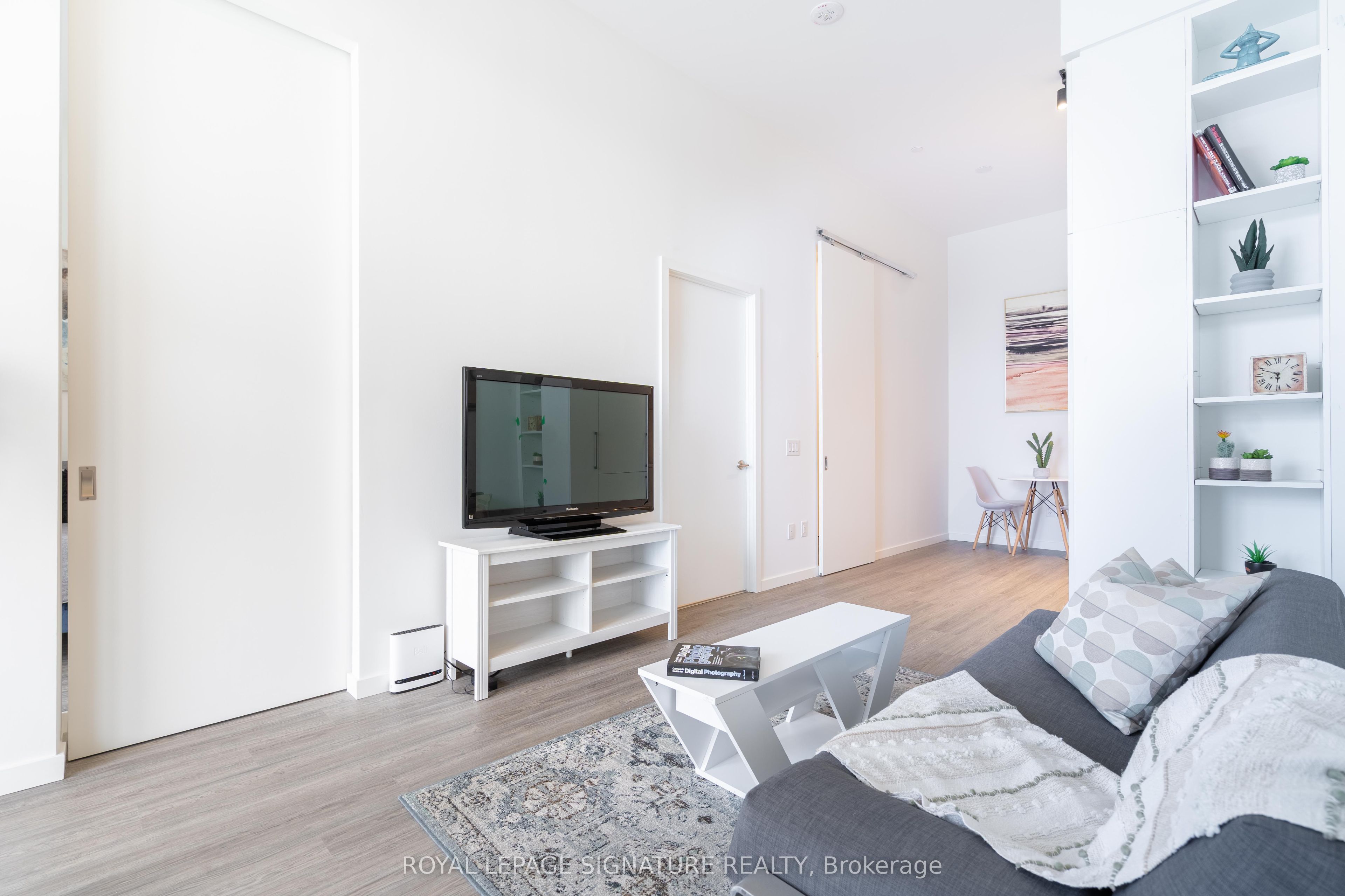 148 Wesley Street, Toronto, ON M4Y 1J3 photo 2