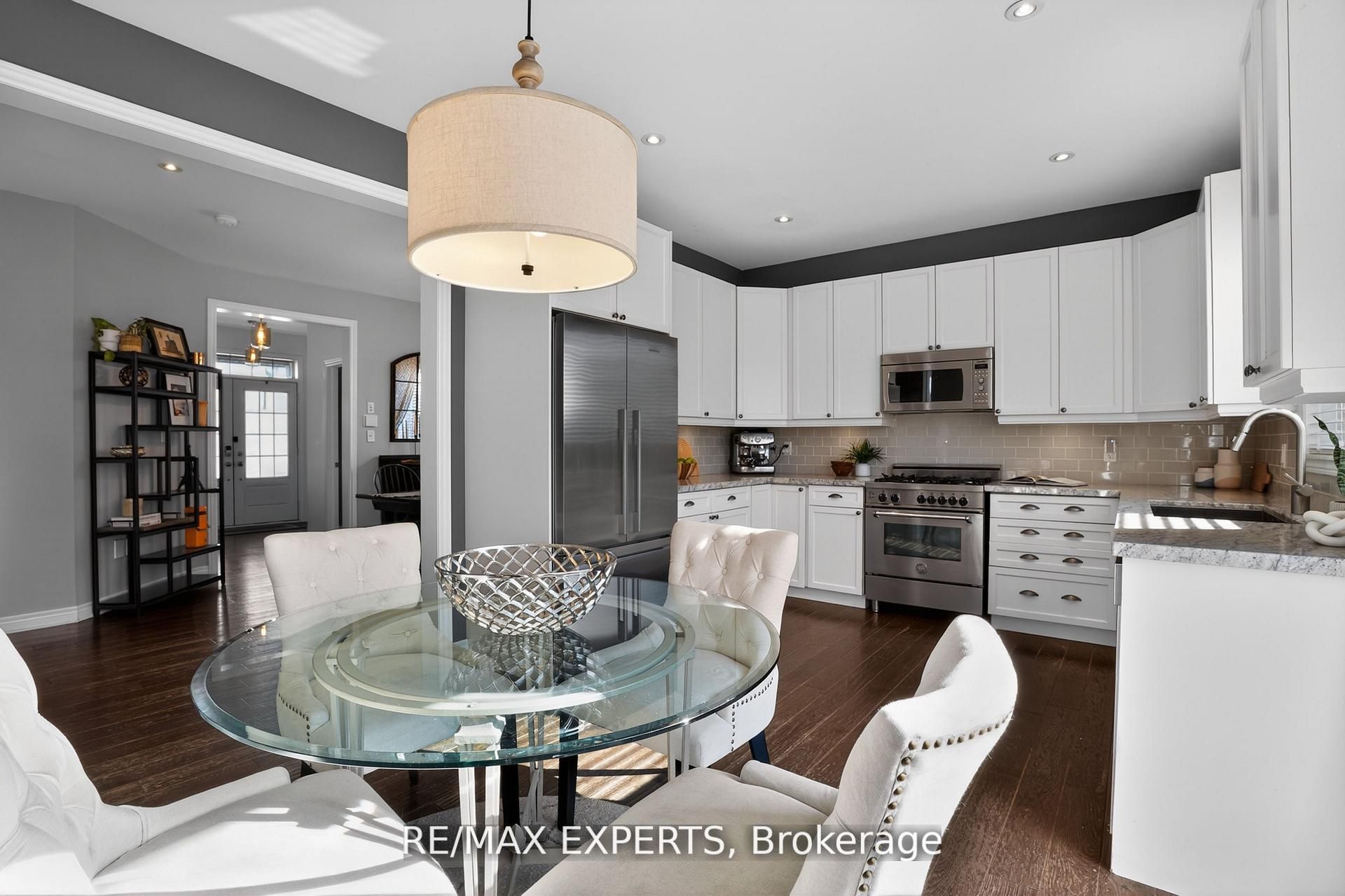 30 Cedarholme Avenue, Caledon, ON L7C 3S9 photo 4