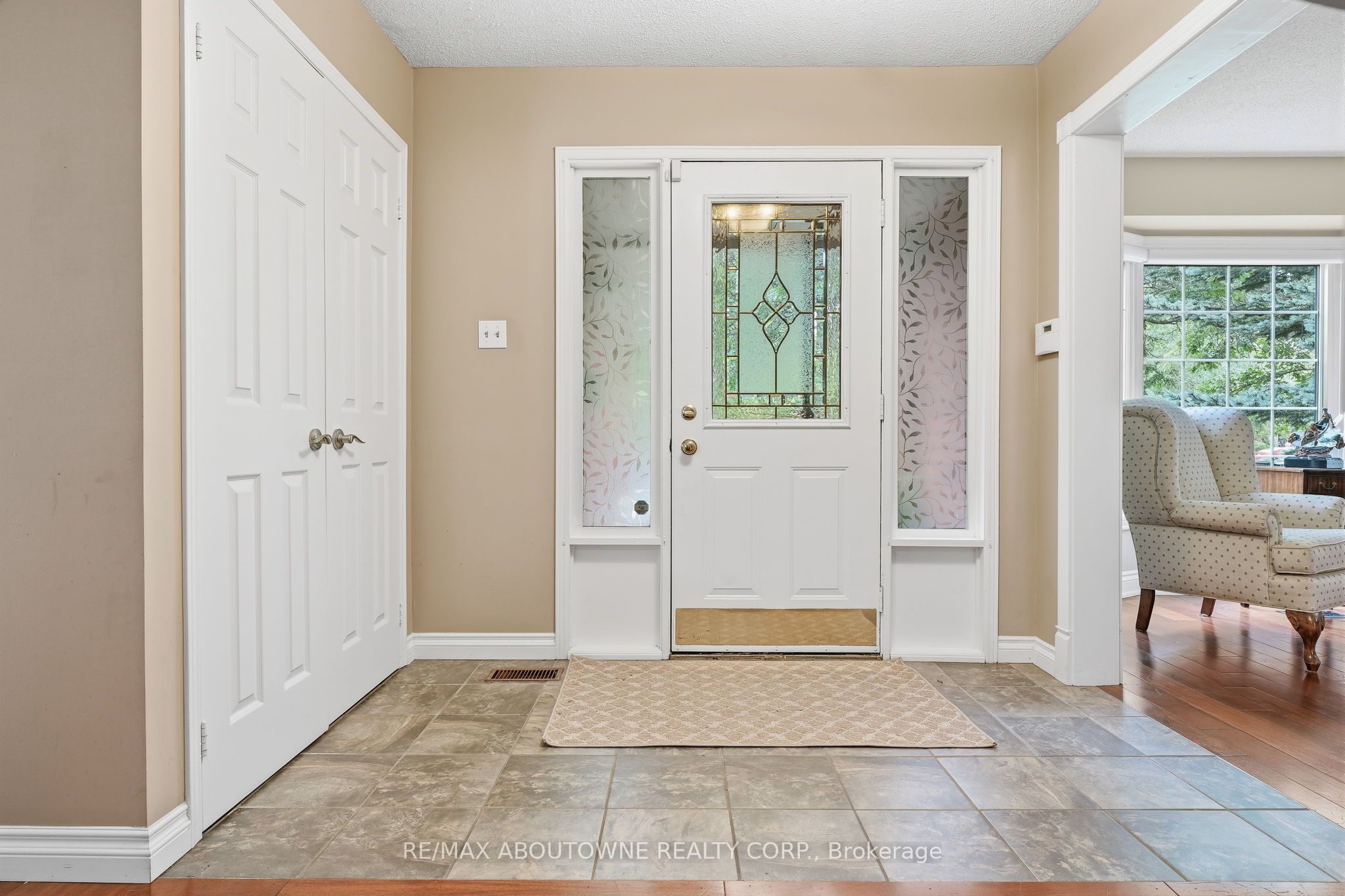 89 Waldie Road, Oakville, ON L6L 6G5 photo 4