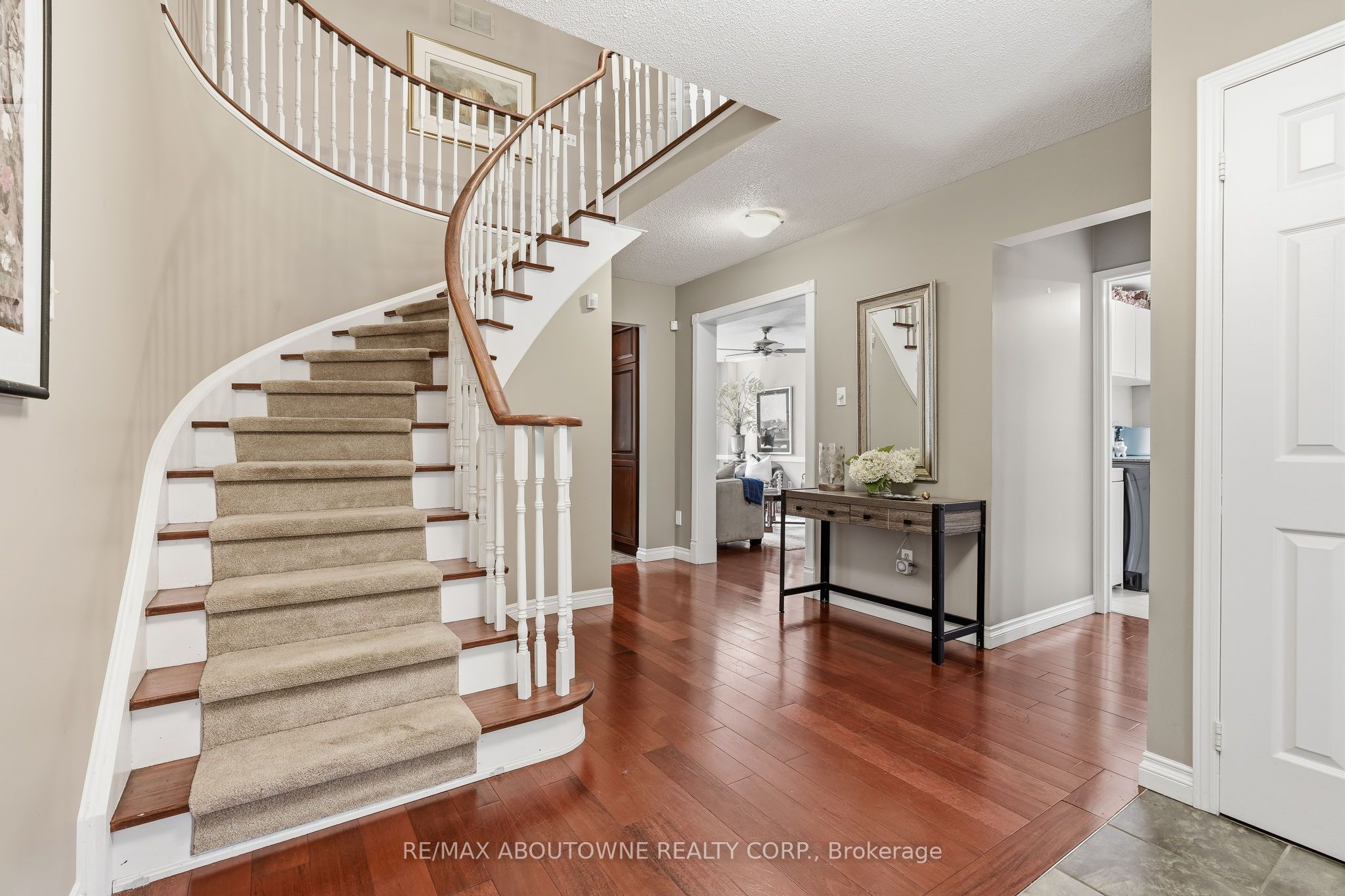 89 Waldie Road, Oakville, ON L6L 6G5 photo 5