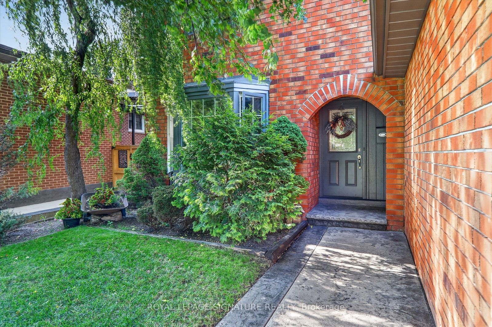 62 Massey Street, Brampton, ON L6S 2W5 photo 5