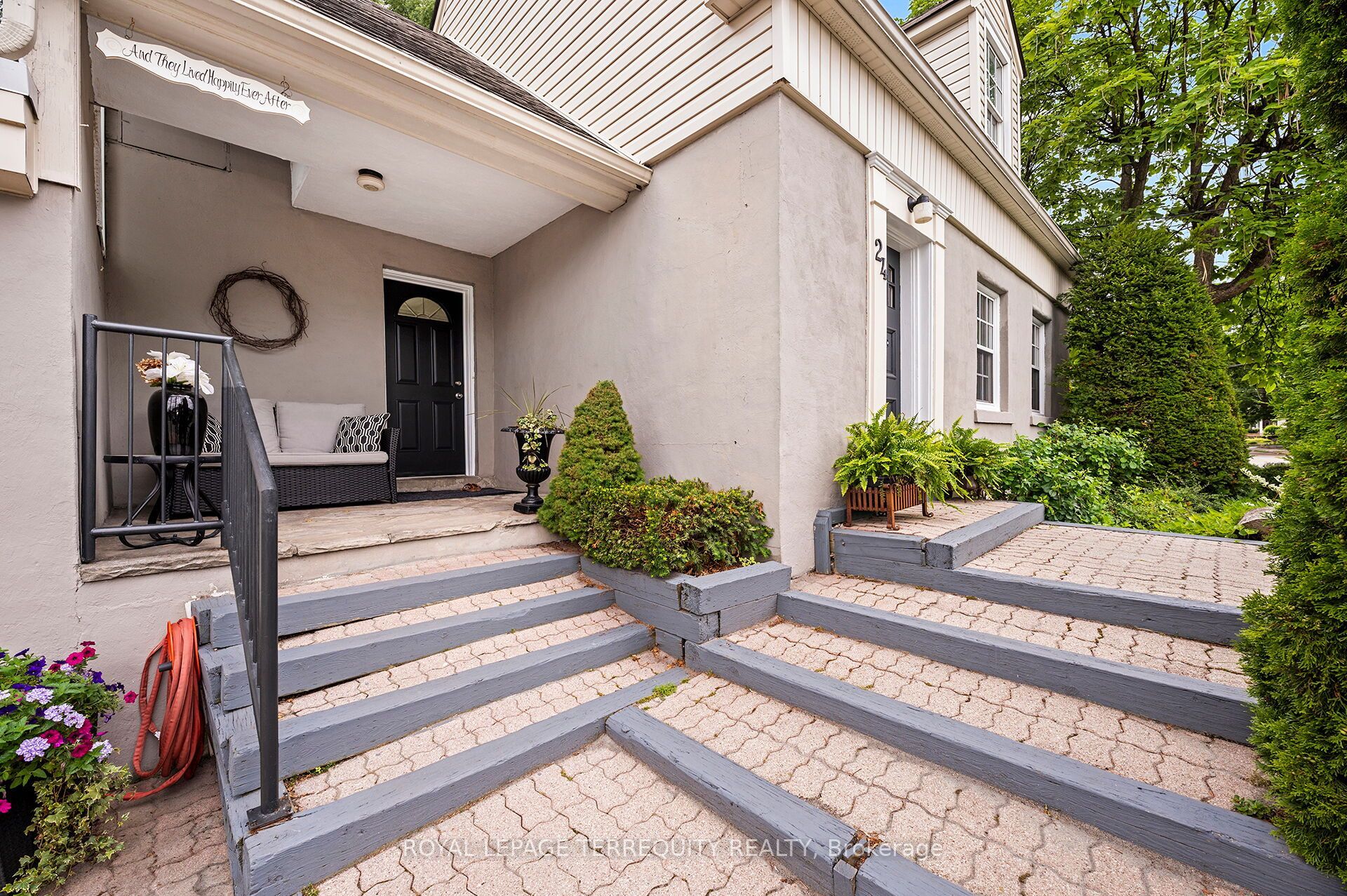 24 Rectory Road, Toronto, ON M9N 1P9 photo 2