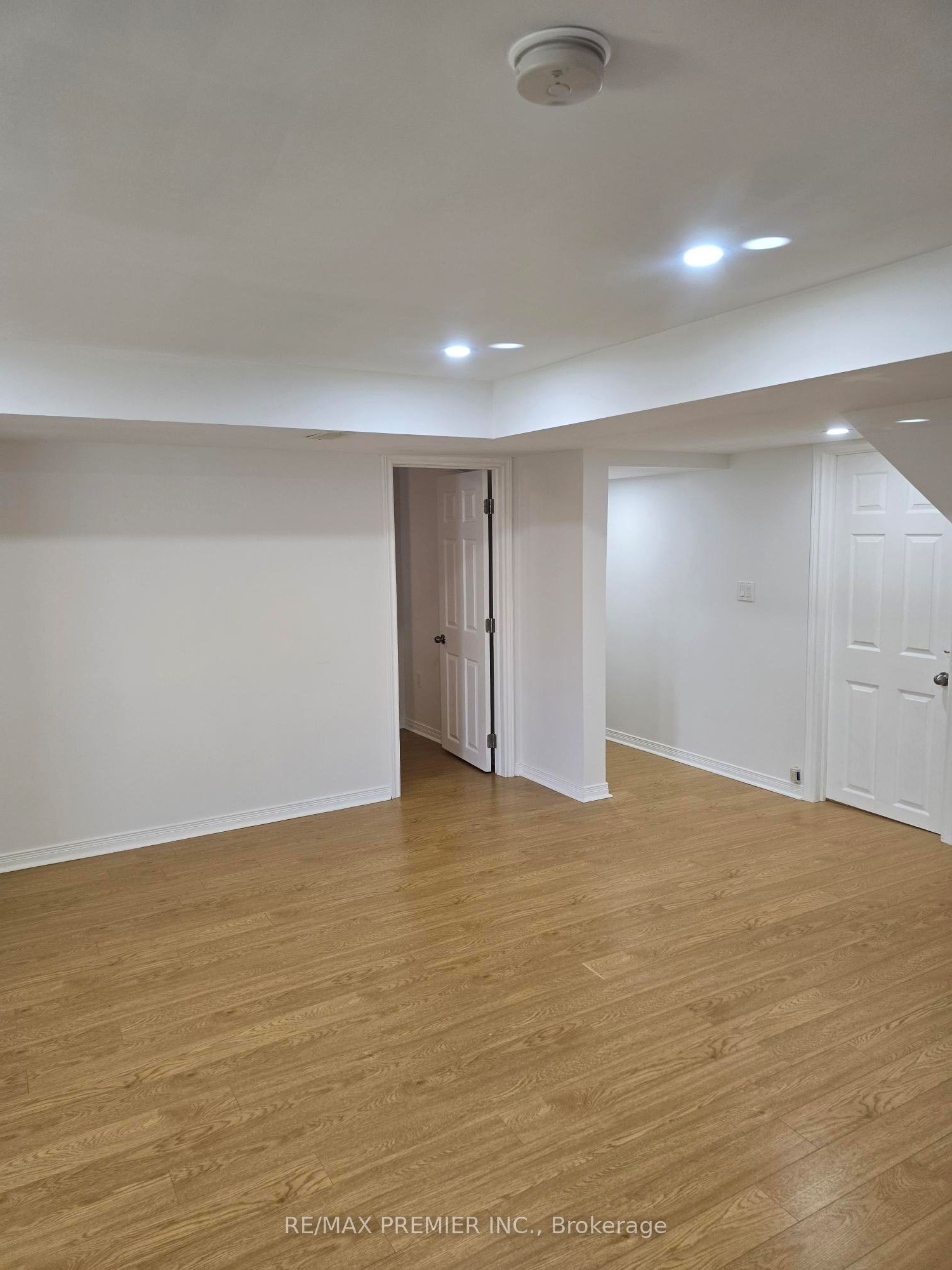 59 Fred Young Drive, Toronto, ON M3L 0A1 photo 4