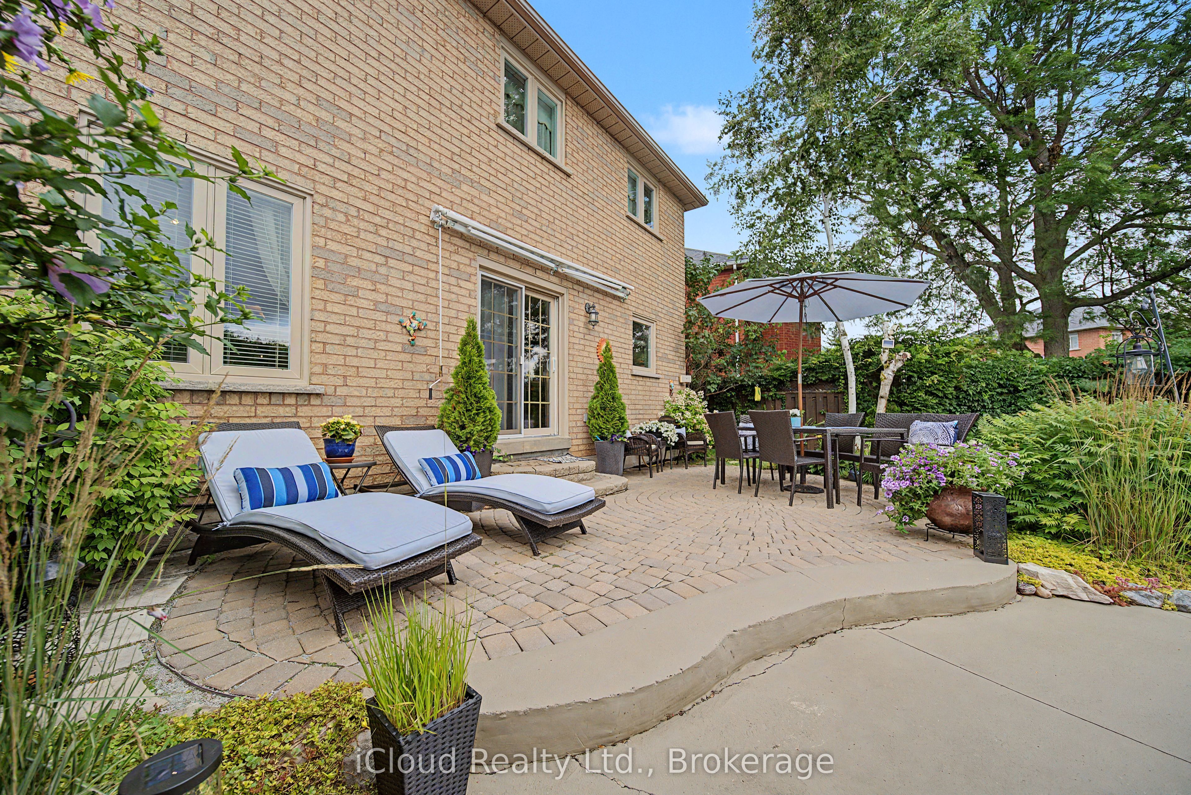 3926 Baggins Court, Mississauga, ON L5N 7A3 photo 4