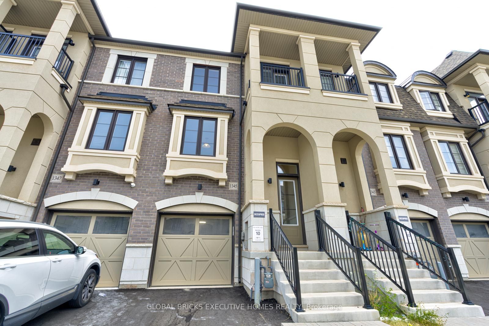 1345 Kaniv Street, Oakville, ON L6M 5R3 photo 3