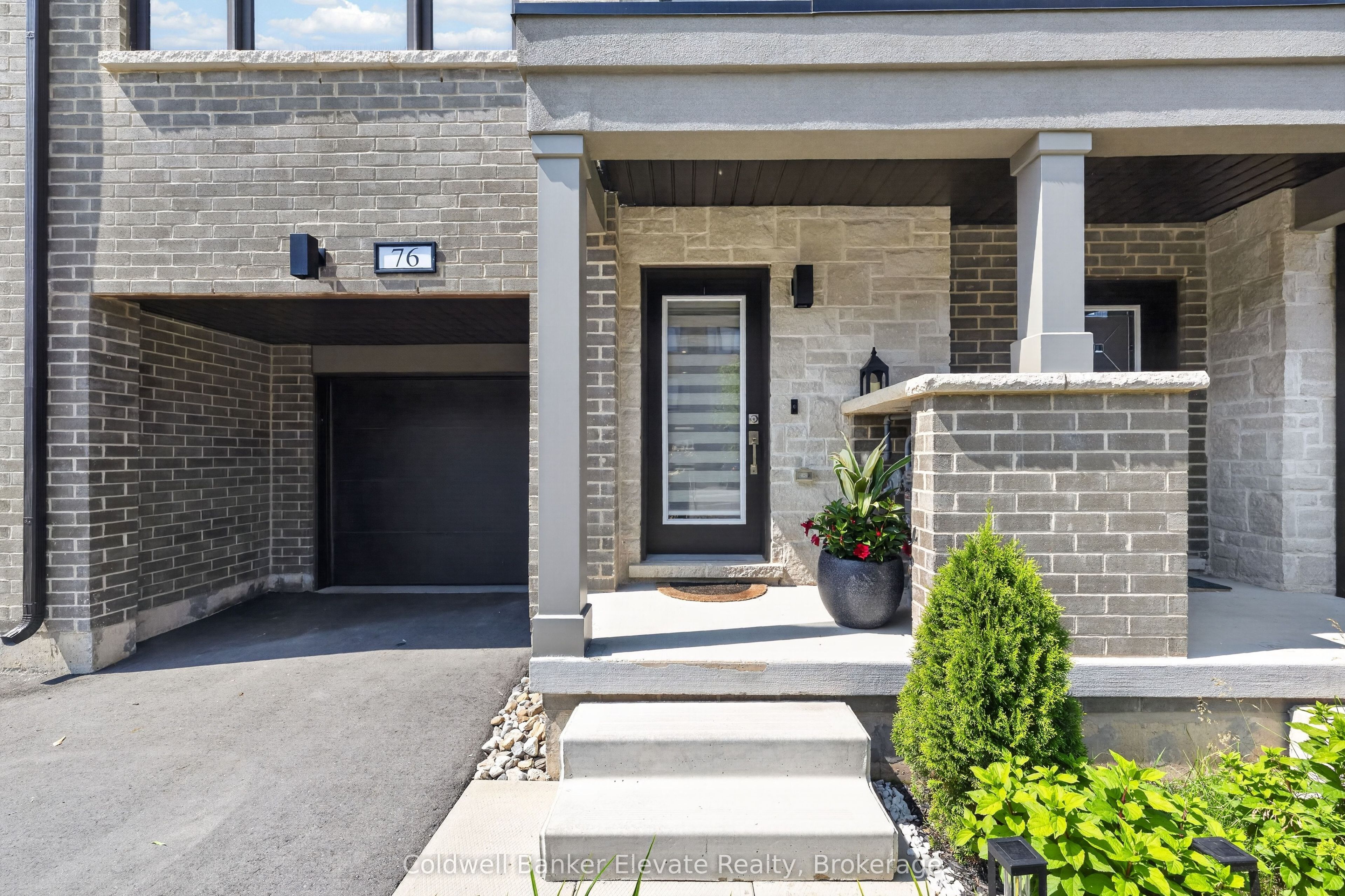 76 Windtree Way, Halton Hills, ON L7G 0P6 photo 3