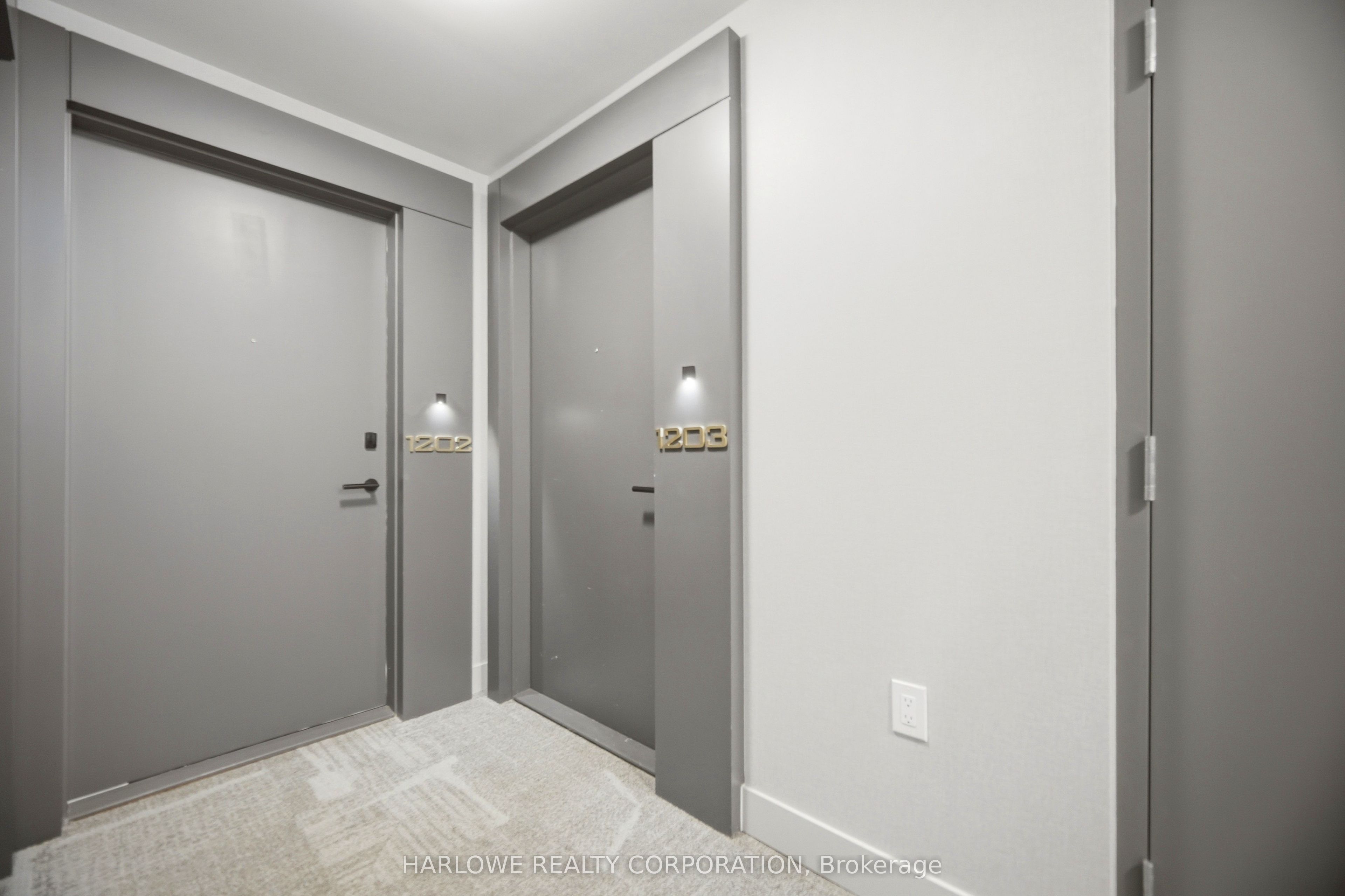 2088 James Street 1203, Burlington, ON L7R 0H2 photo 5