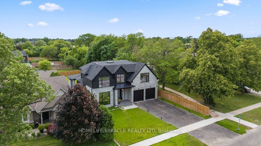 282 Maurice Drive, Oakville, ON L6K 2X3 photo 3