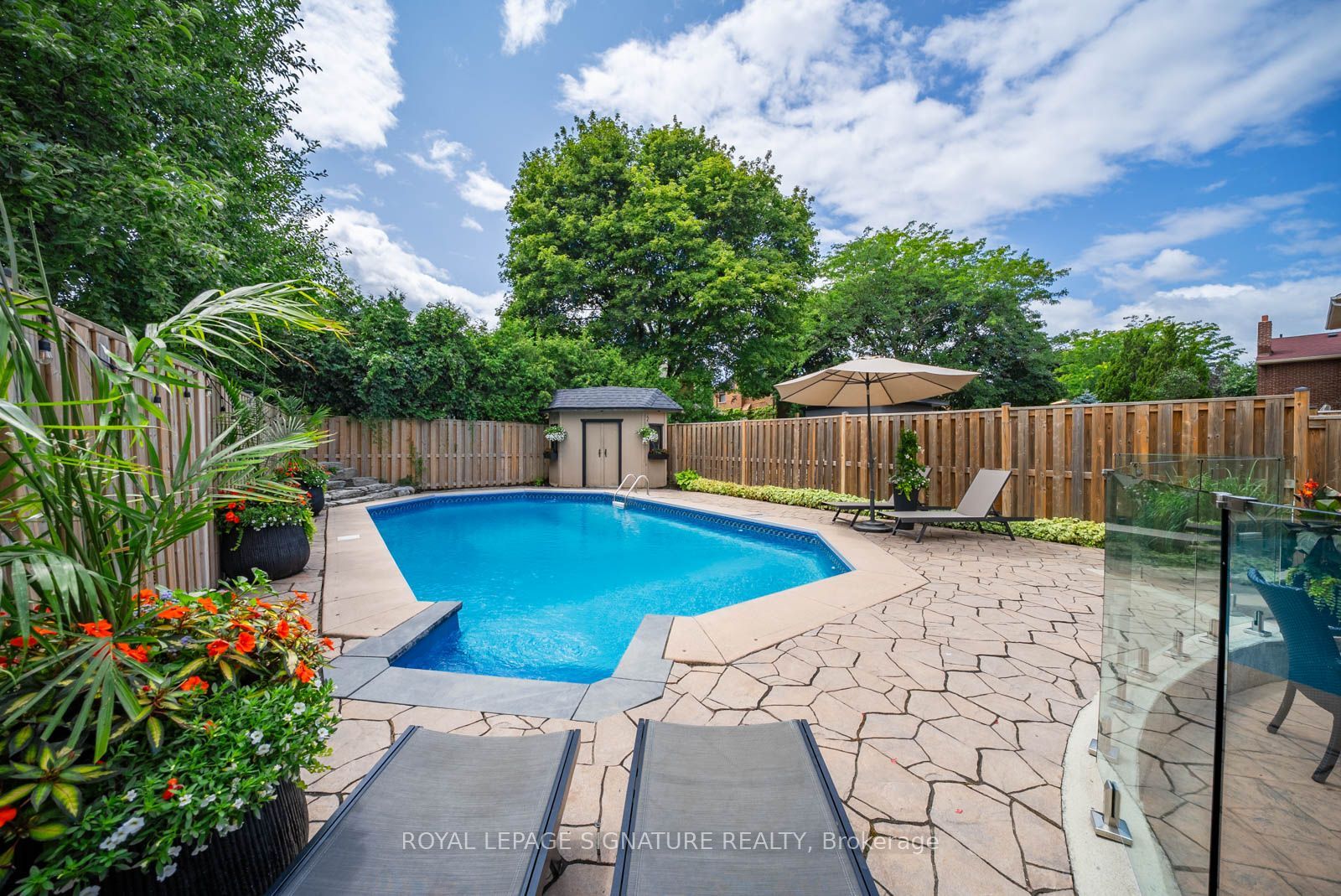 4194 Trellis Crescent, Mississauga, ON L7L 2M2