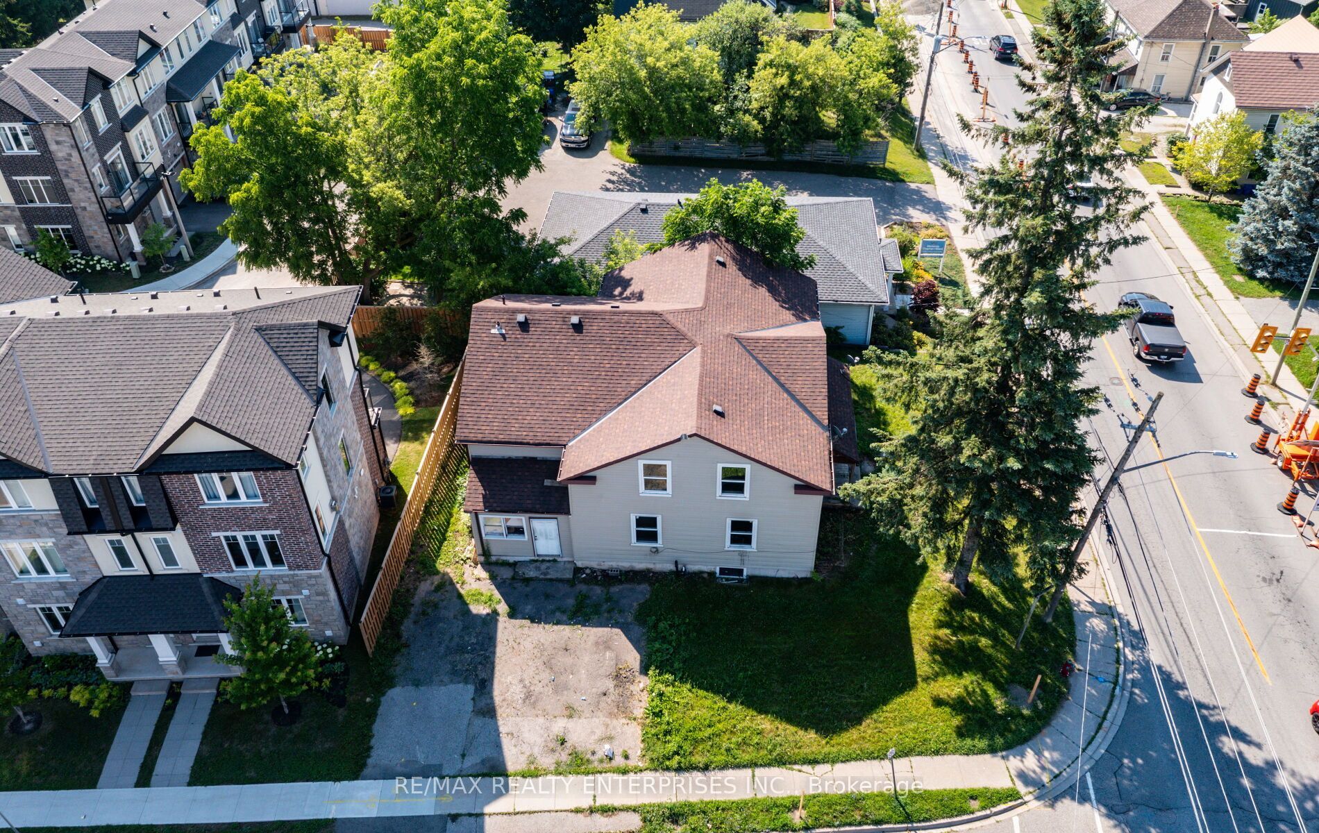 29 MAIN Street S 27A, Halton Hills, ON L7J 1X4 photo 5