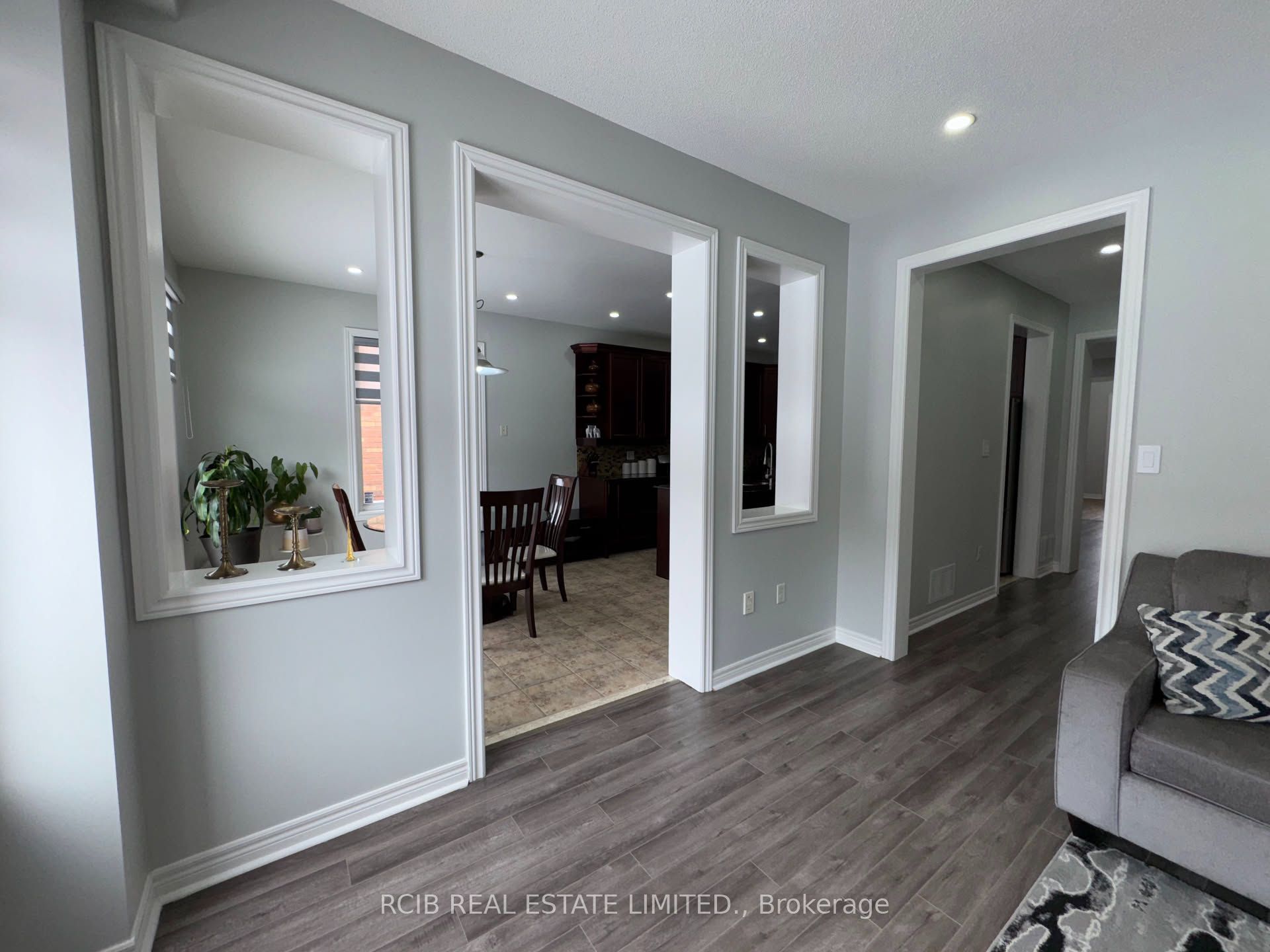 10 Whitepoppy Drive, Brampton, ON L7A 0L8 photo 4