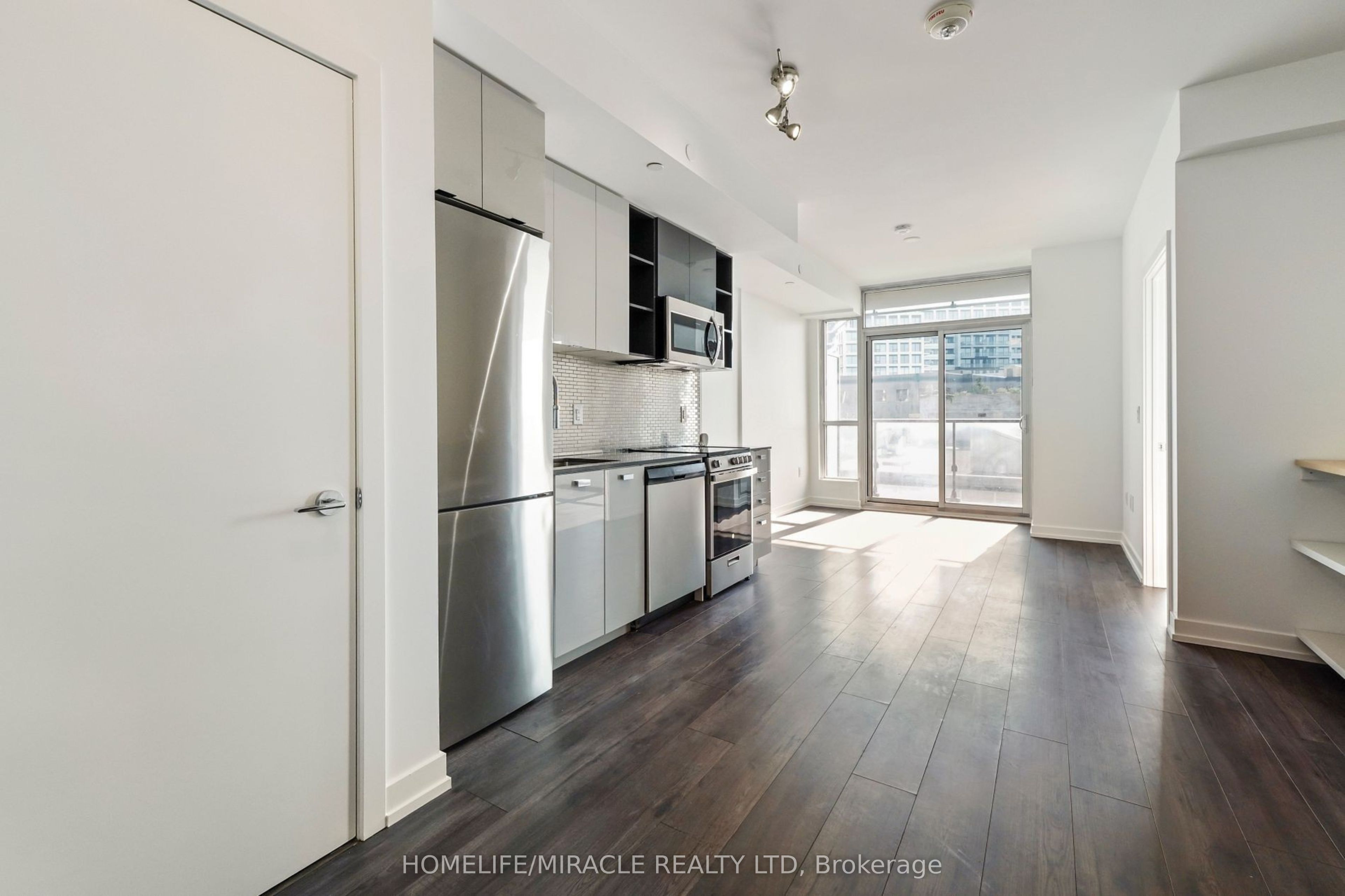 10 De Boers Drive 603, Toronto, ON M3N 0L6 photo 4