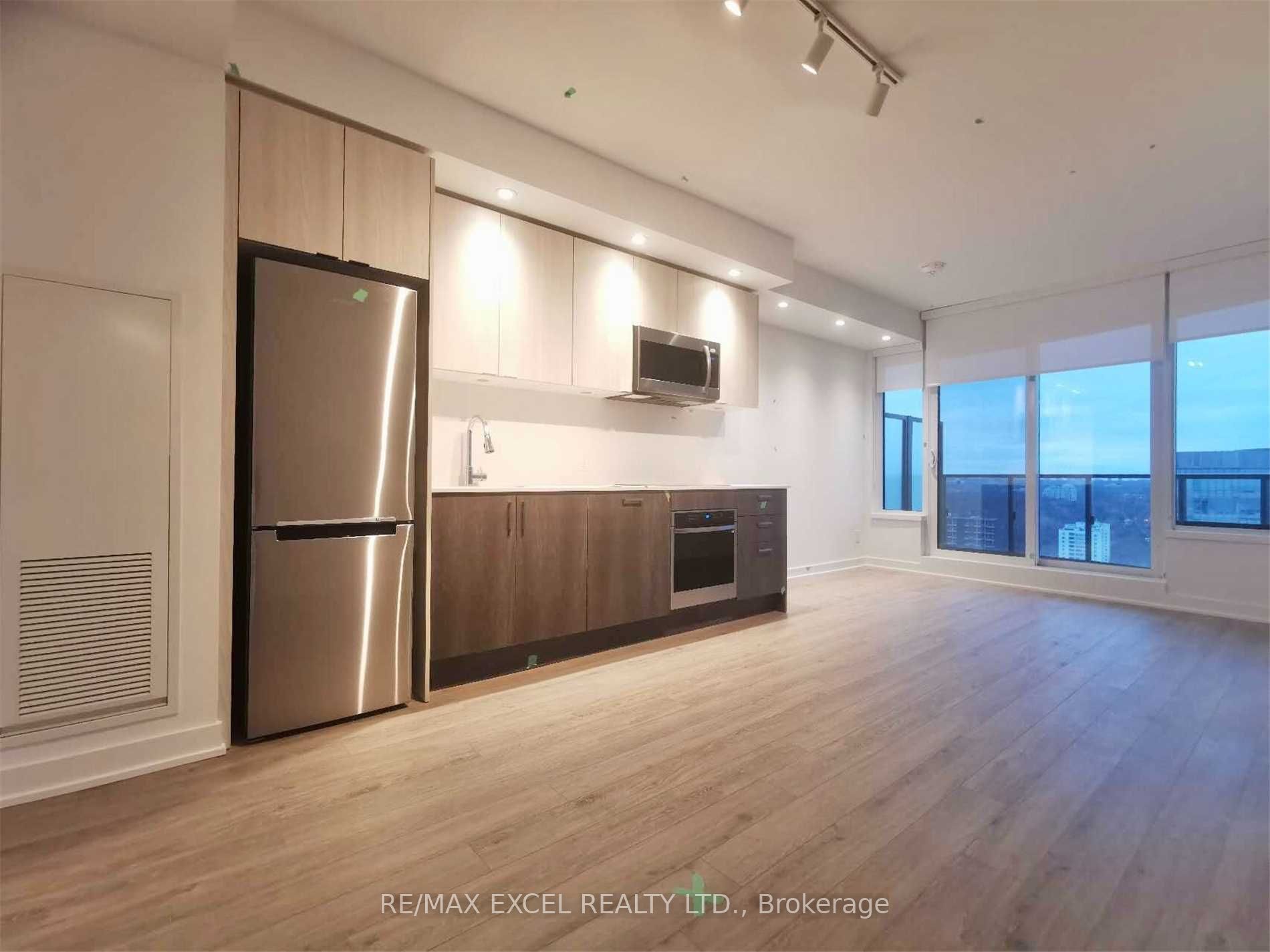 1928 Lake Shore Boulevard W 3301, Toronto, ON M6S 0B1