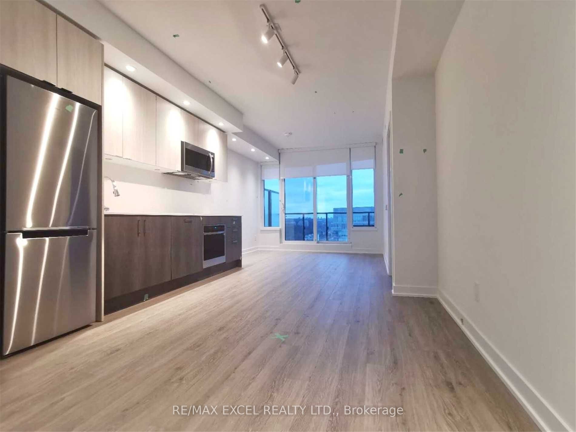 1928 Lake Shore Boulevard W 3301, Toronto, ON M6S 0B1 photo 2