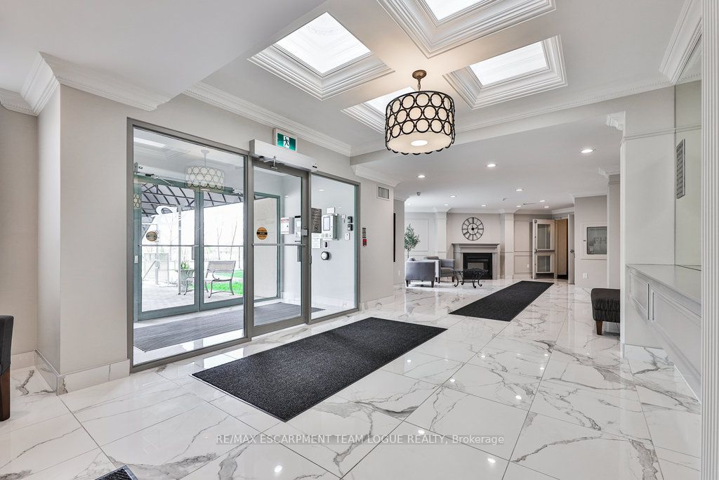 2085 Amherst Heights Drive PH705, Burlington, ON L7P 5C2 photo 5