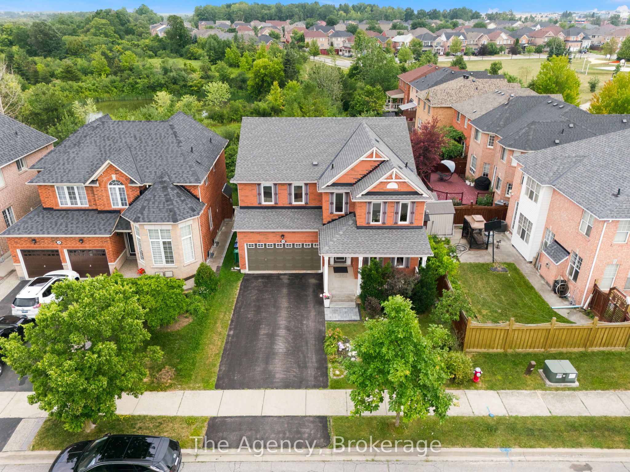 40 Catchfly Crescent, Brampton, ON L6P 2H9 photo 4