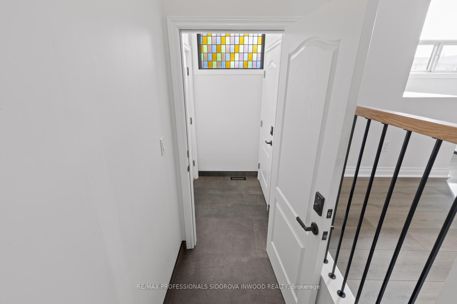 1 Dixon Road 2, Toronto, ON M9P 2K9 photo 3