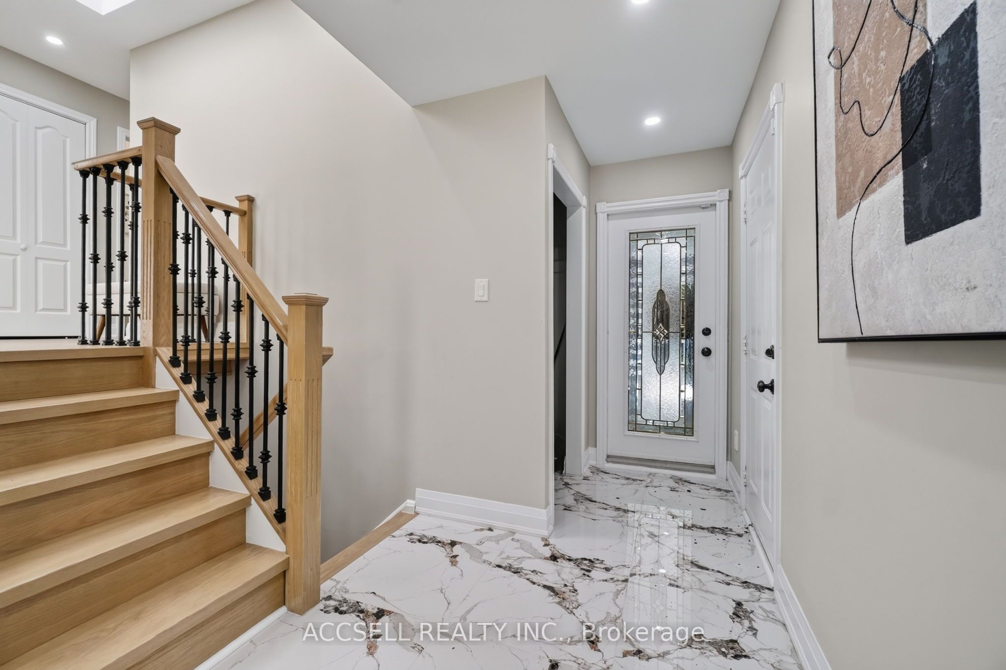 2446 Ventura Drive, Oakville, ON L6L 2H7 photo 5