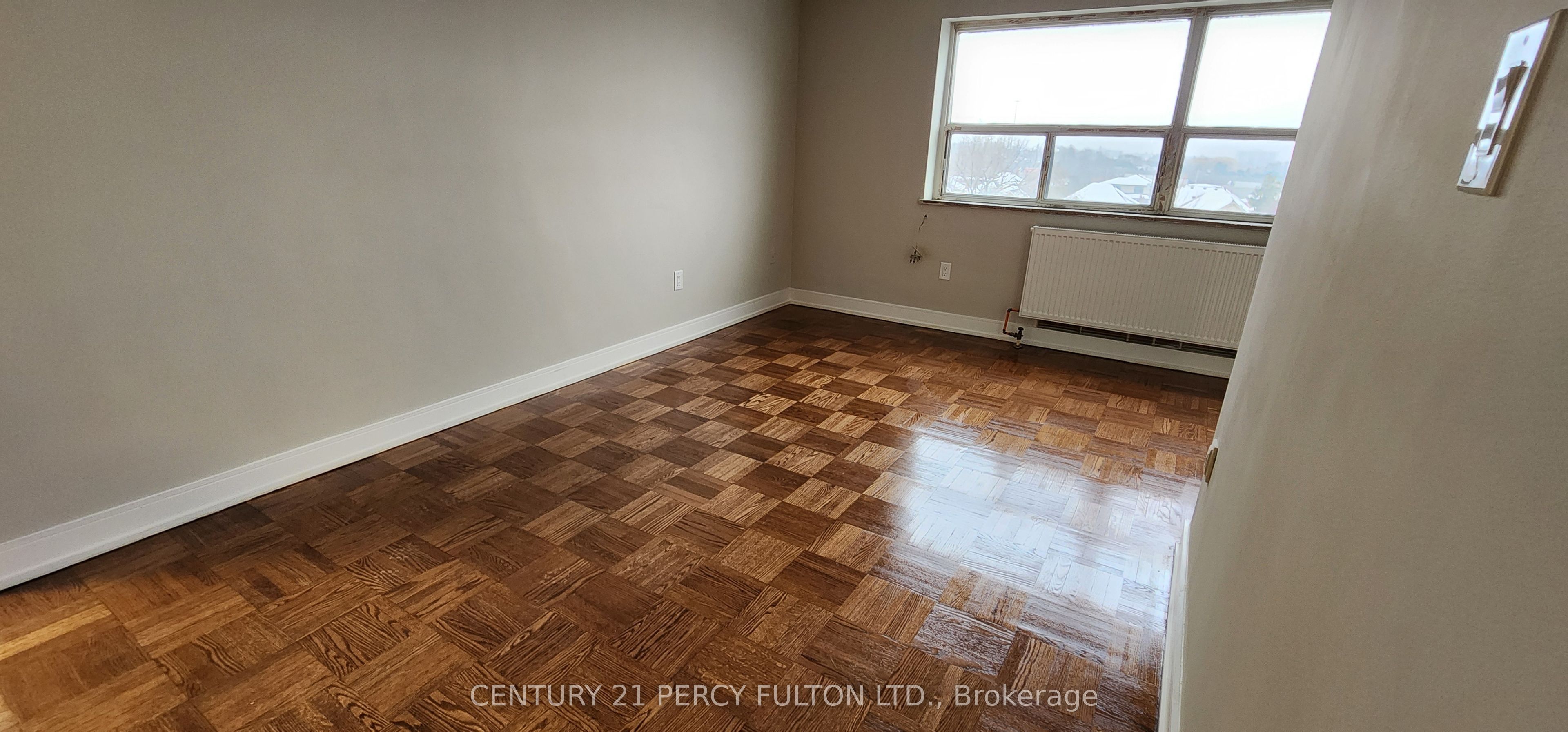 1305 Wilson Avenue 306, Toronto, ON M3M 1J4 photo 3