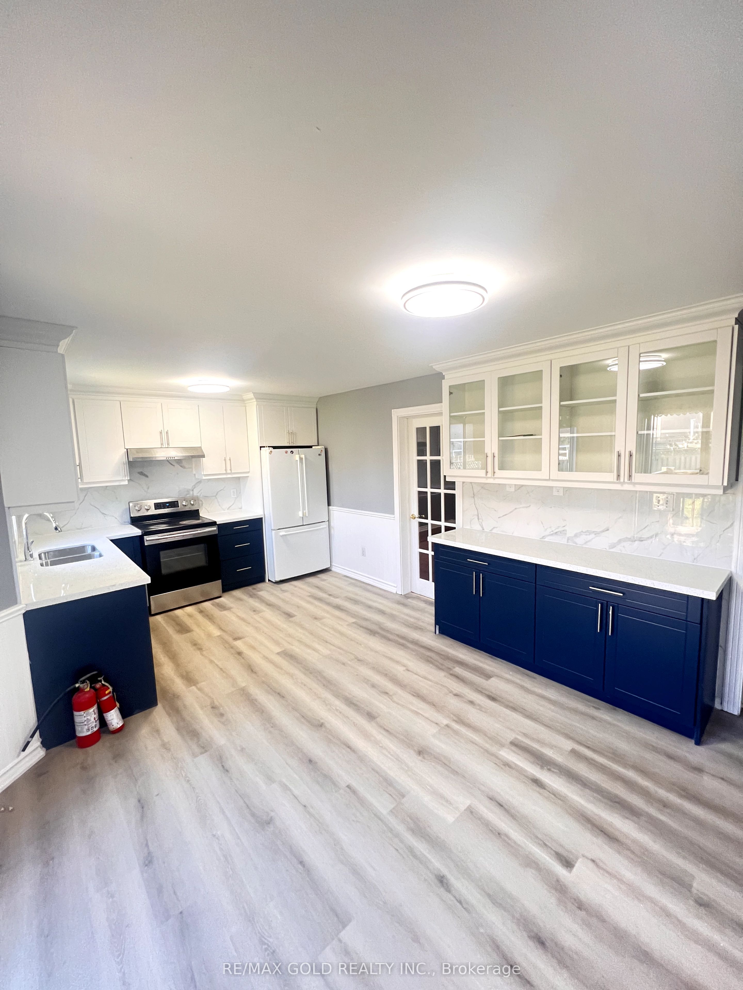 42 Toba Crescent, Brampton, ON L6Z 4R7 photo 4