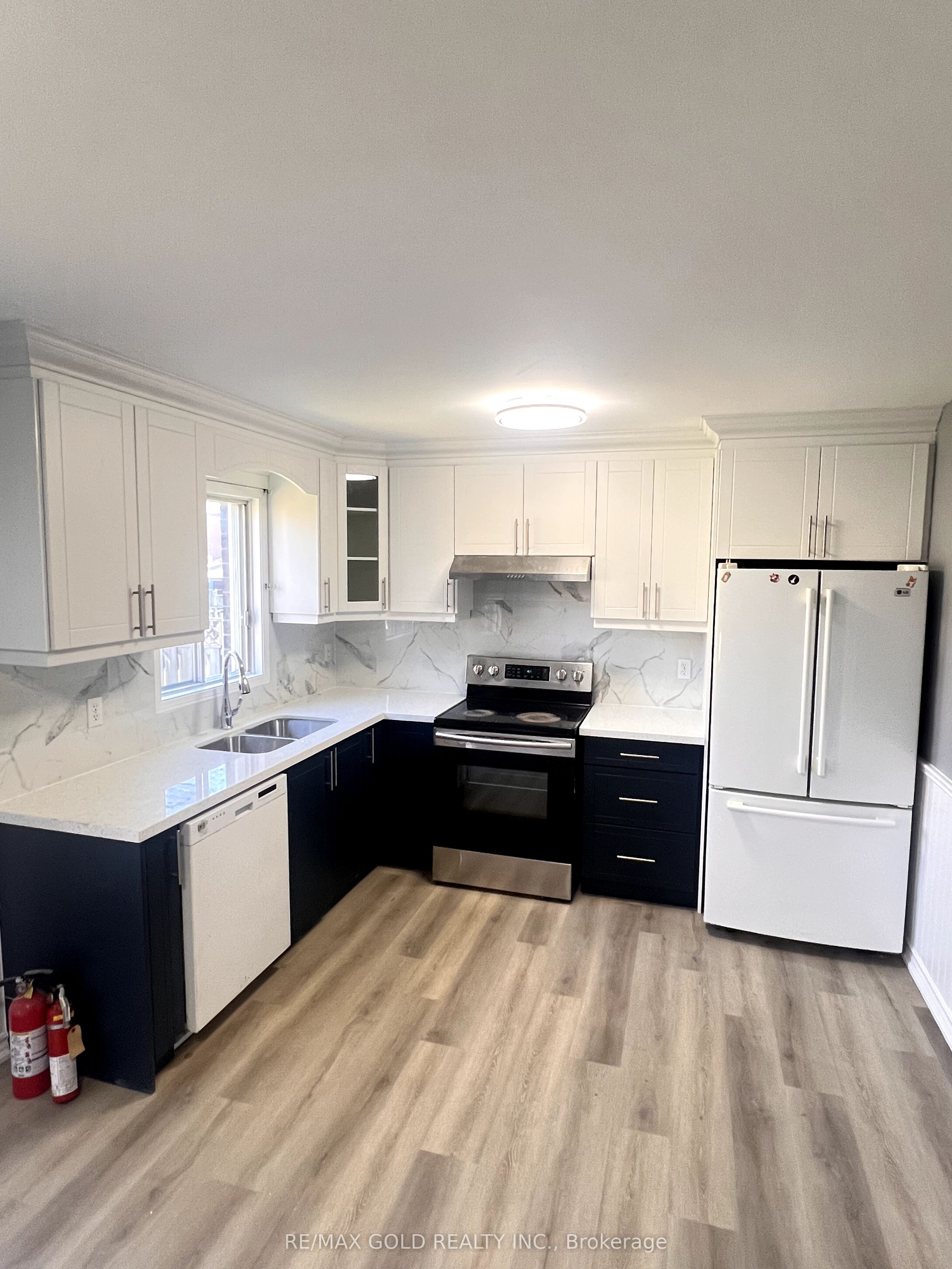 42 Toba Crescent, Brampton, ON L6Z 4R7 photo 5