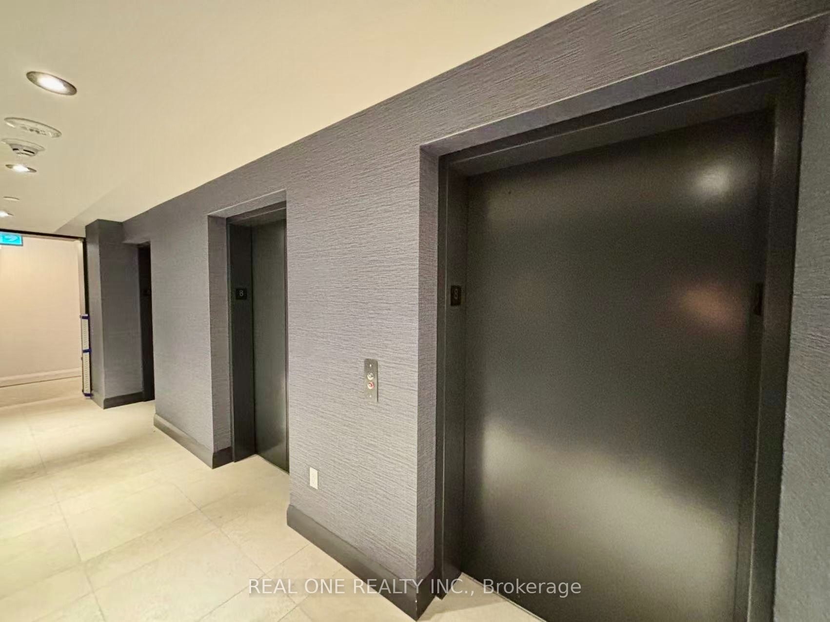 38 Annie Craig Drive 1706, Toronto, ON M8V 0G9 photo 3