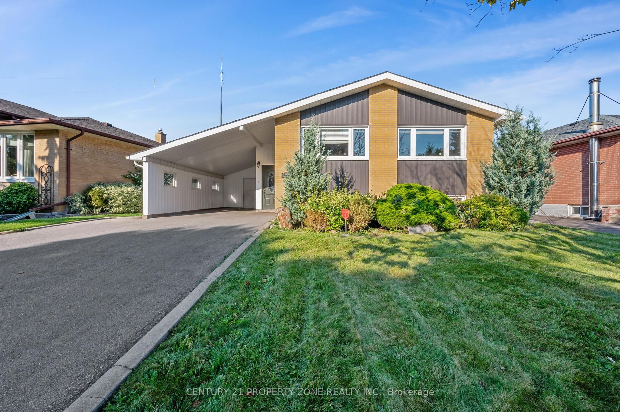 25 Chatsworth Drive, Brampton, ON L6X 2L8 photo 2