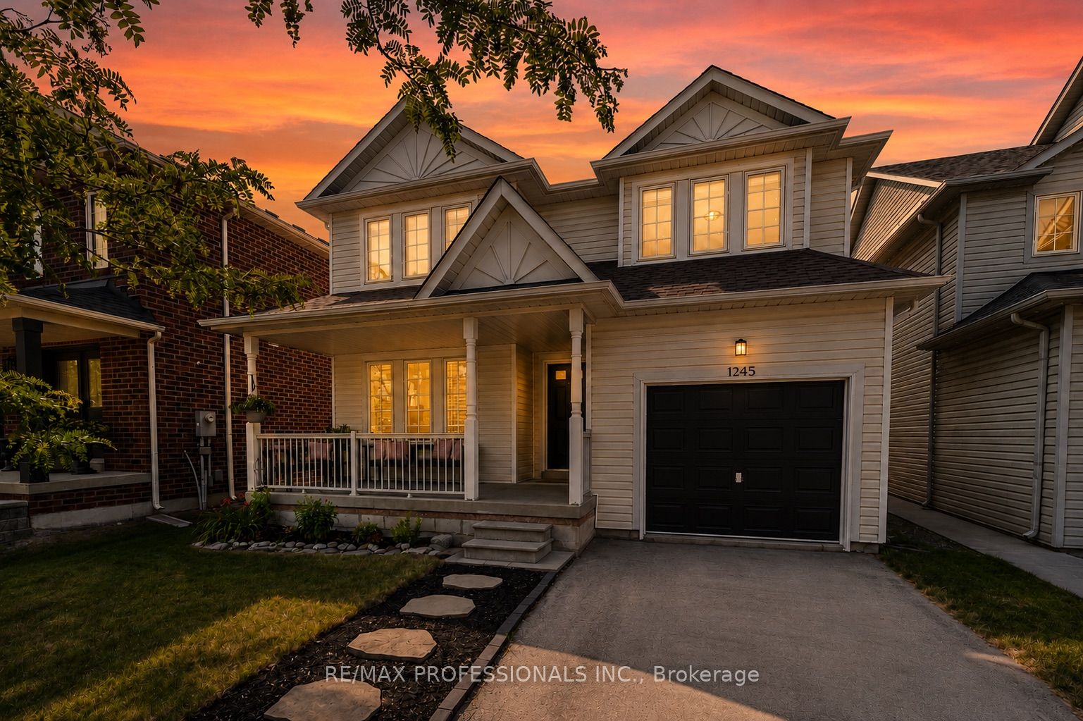 1245 Newell Street, Milton, ON L9T 6C2