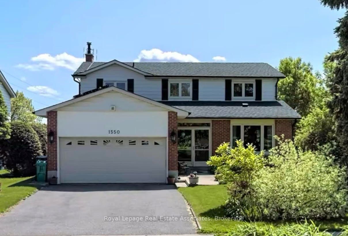 1550 Woodeden Drive, Mississauga, ON L5H 2V3 photo 2