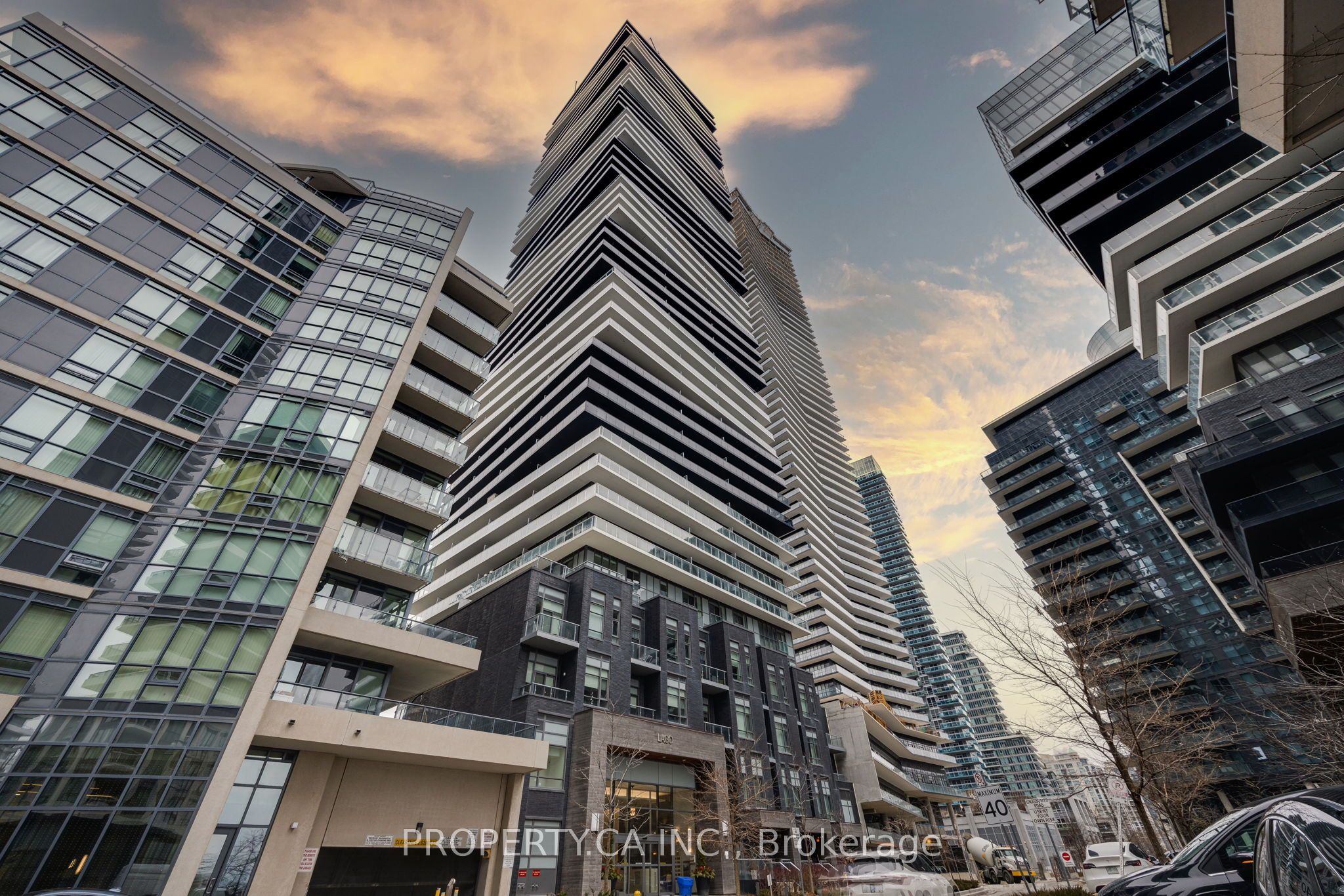 56 Annie Craig Drive 1906, Toronto, ON M8V 0C8