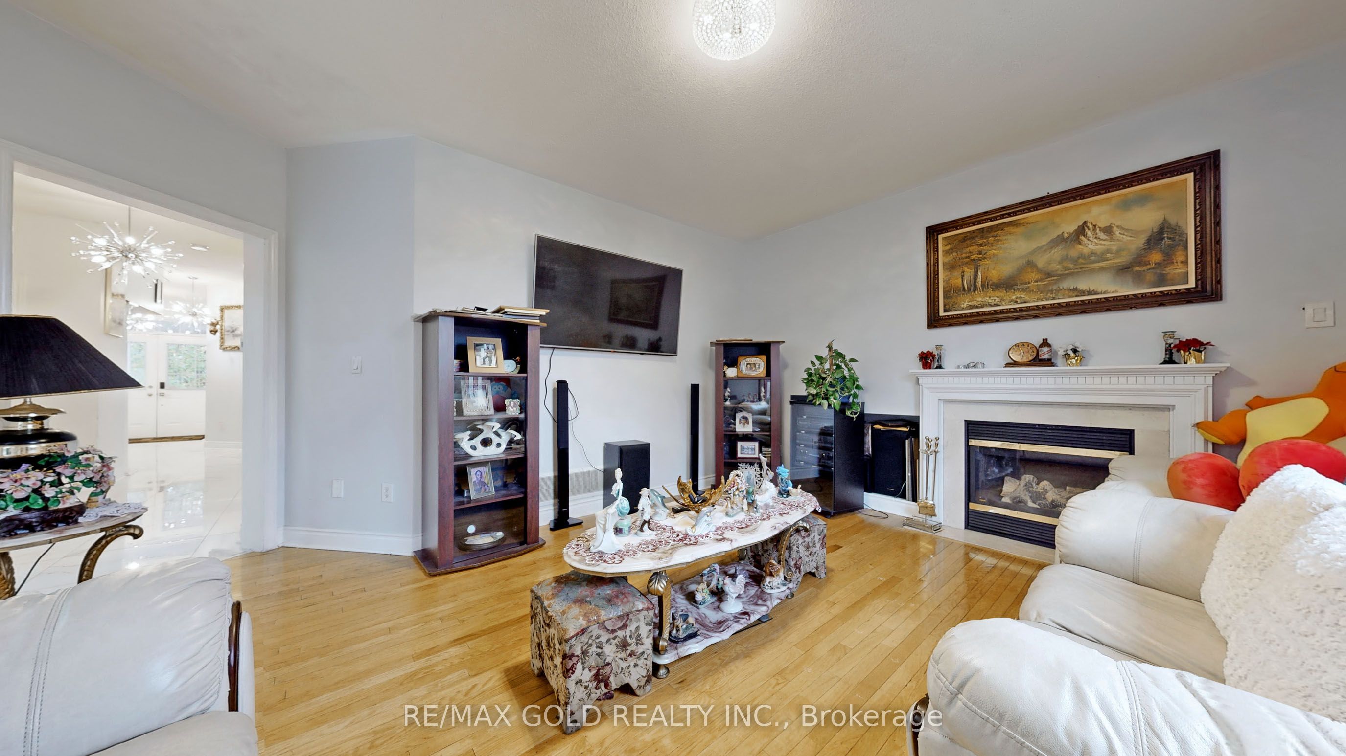64 Prue Court, Brampton, ON L6P 1P8 photo 4