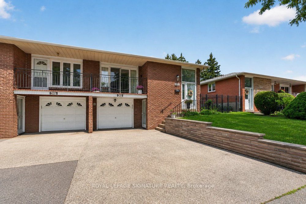 439 Ginger Downs, Mississauga, ON L5A 3A8 photo 3