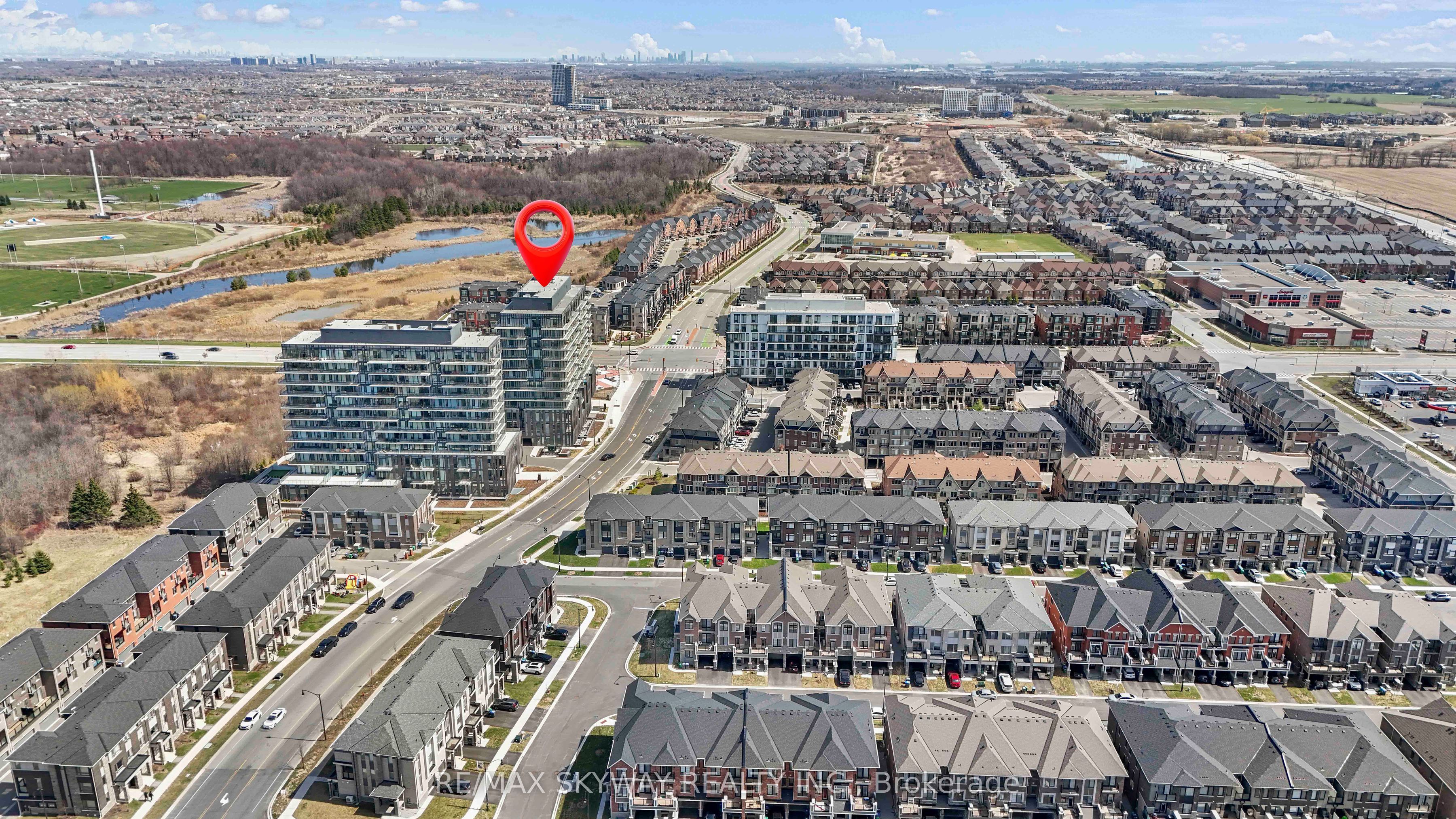 215 Veterans Drive 1110, Brampton, ON L7A 5L6 photo 2
