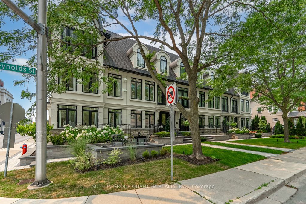 146 Reynolds Street, Oakville, ON L6J 3K9 photo 2
