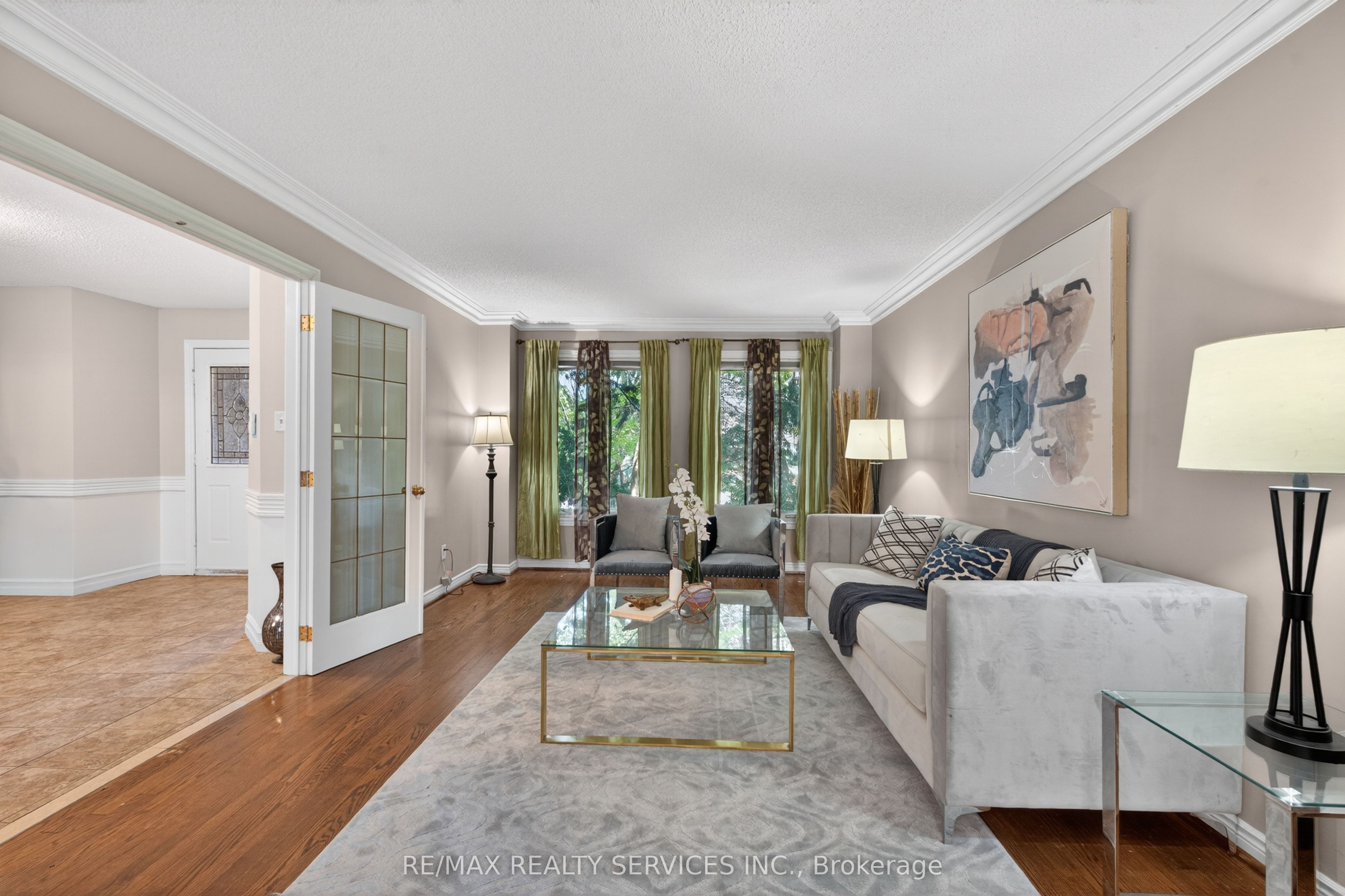 2069 Schoolmaster Circle, Oakville, ON L6M 3A1 photo 5