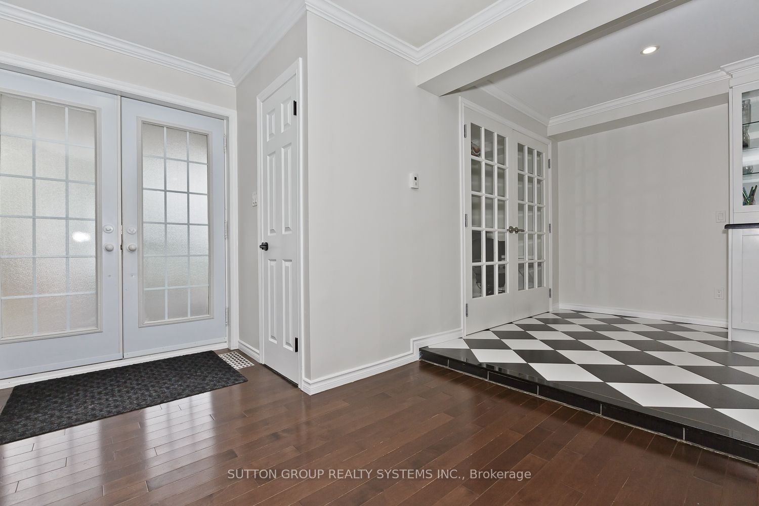 3 Hardisty Drive, Toronto, ON M9W 2M9 photo 5