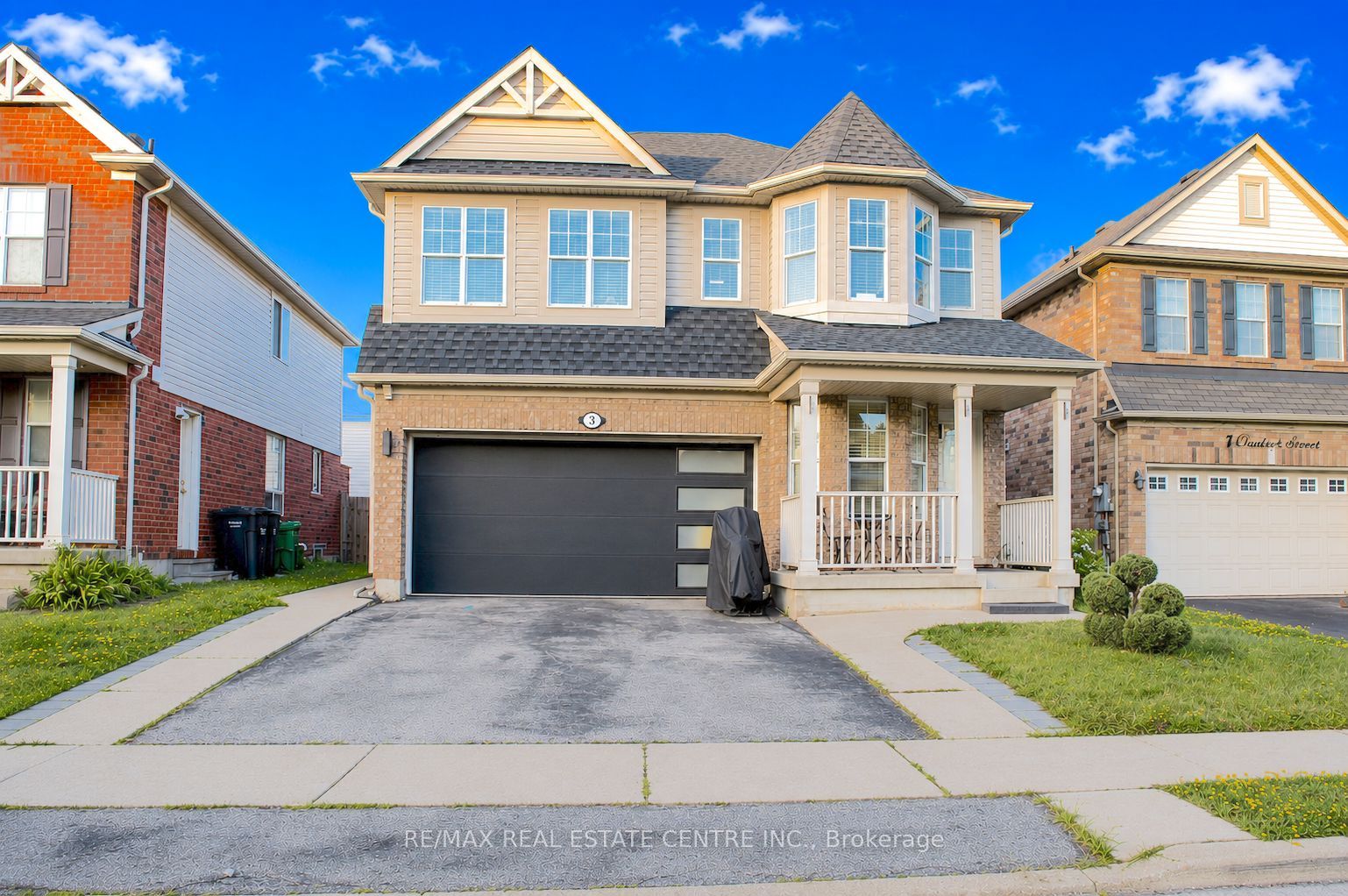 3 Chudleigh Avenue, Brampton, ON L6X 0N1 photo 2