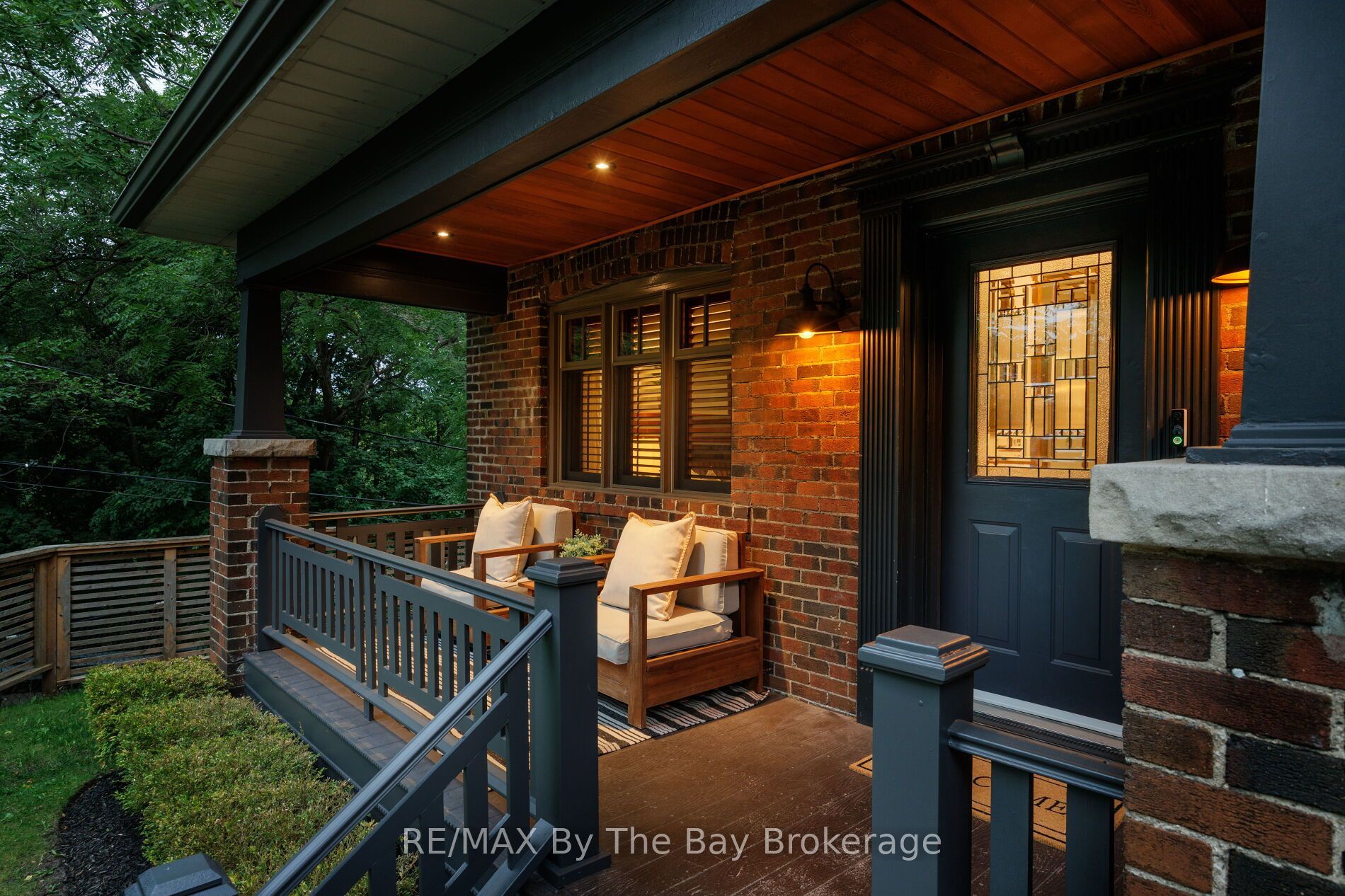 44 Rambert Crescent, Toronto, ON M6S 1E6 photo 3
