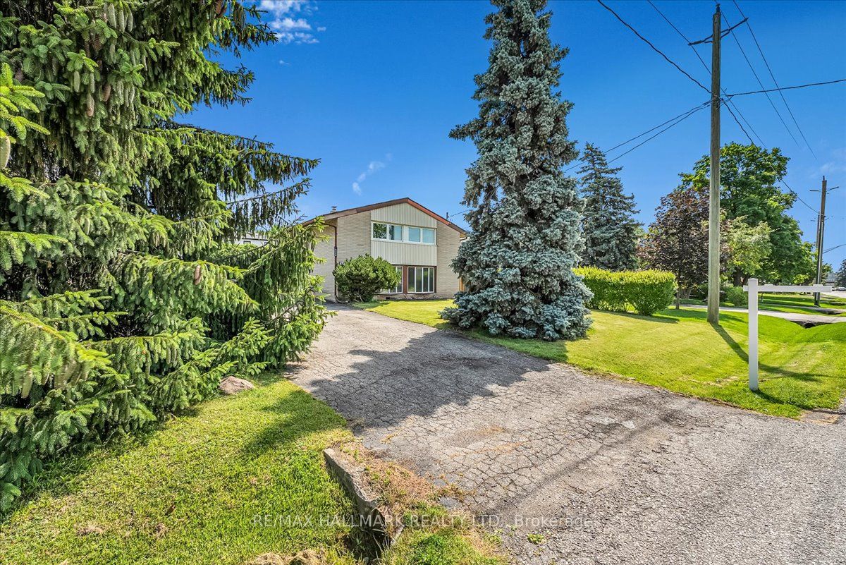 433 Seabourne Drive, Oakville, ON L6L 4E9 photo 2