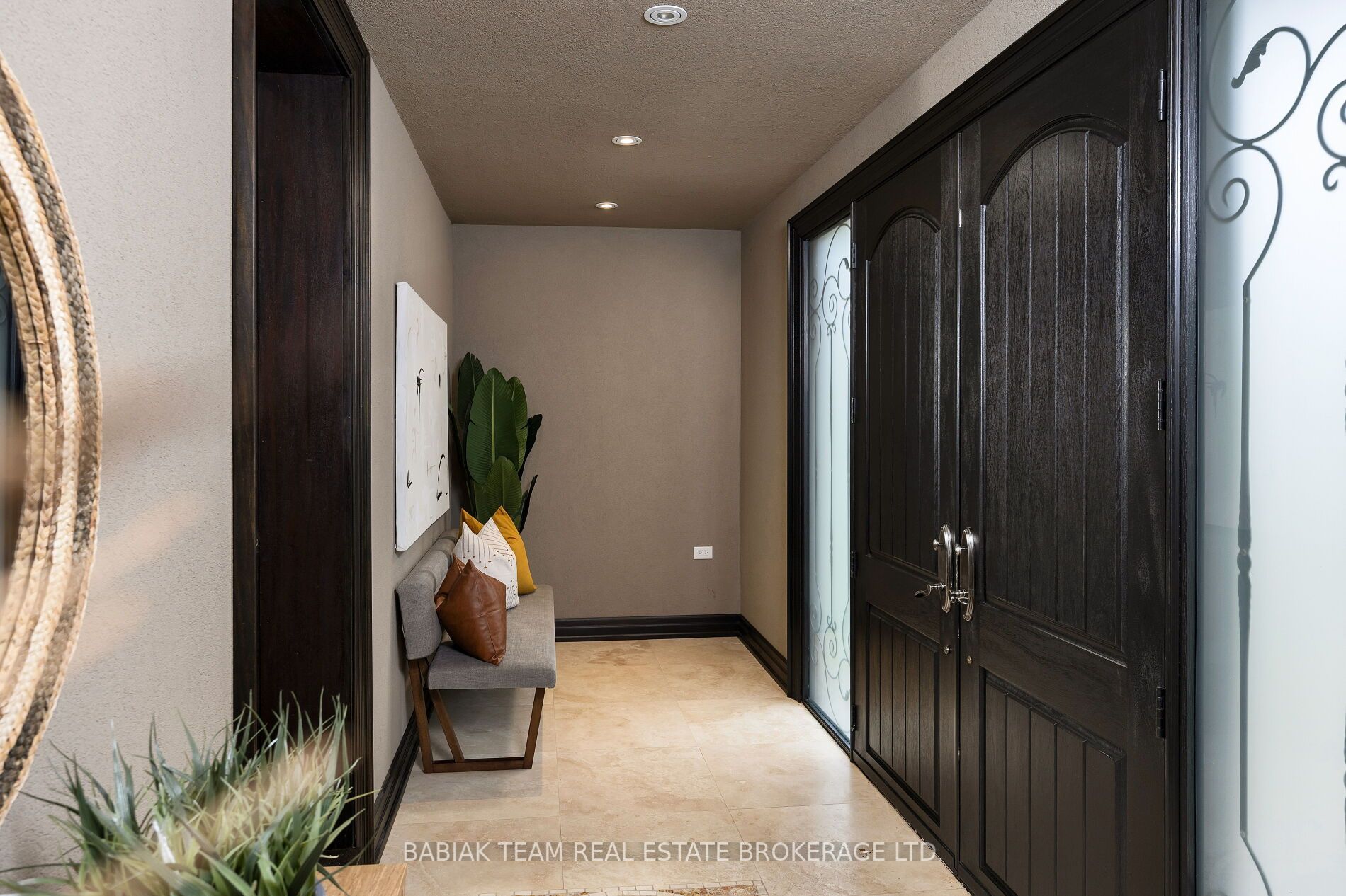 31 Keane Avenue, Toronto, ON M9B 2B8 photo 2
