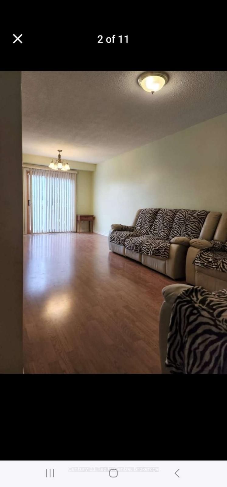 1 Dutch Crescent N, Brampton, ON L6Y 3W1 photo 3